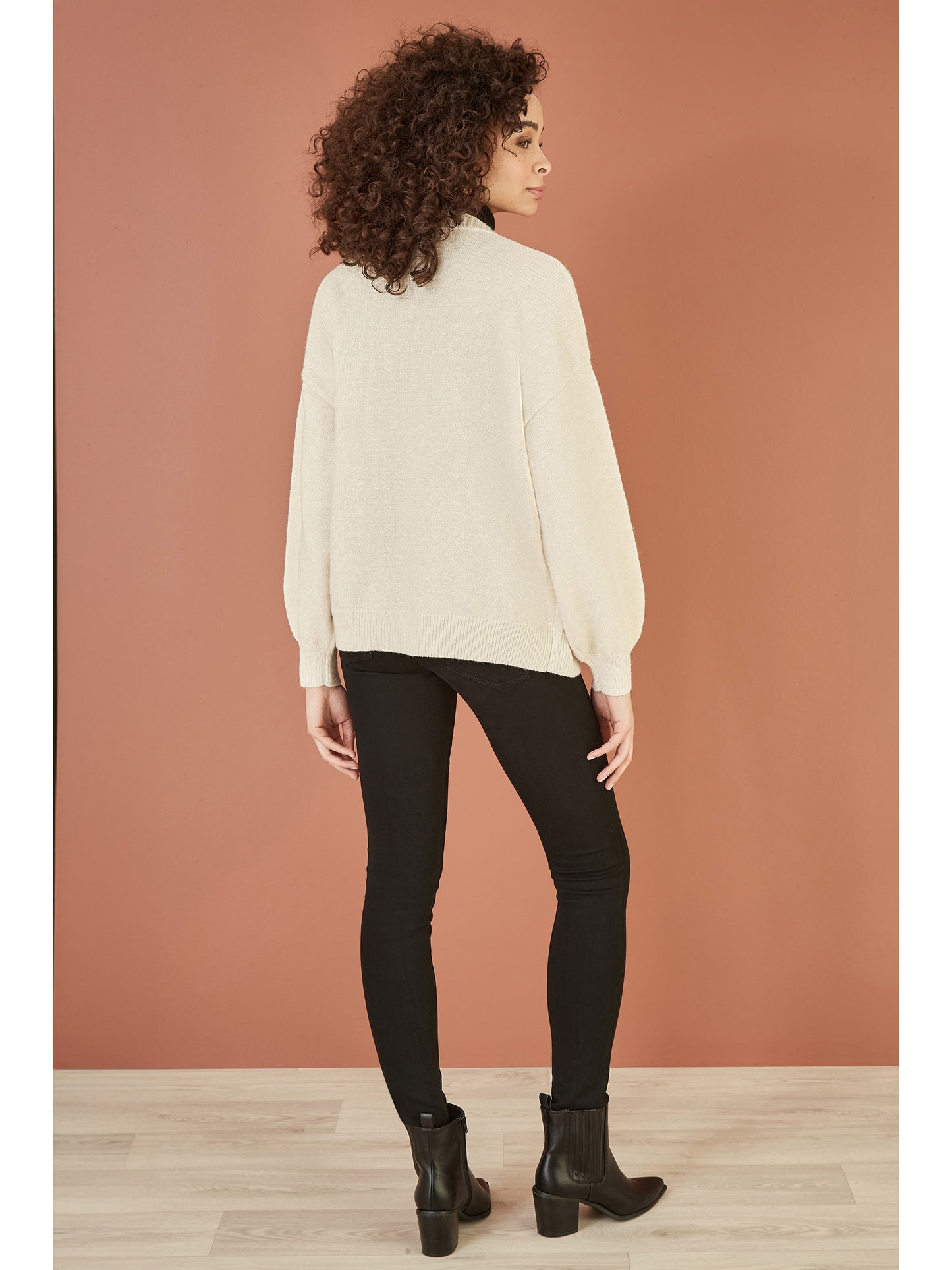 Yumi Ivory Metallic Slouchy Cardigan With Pockets Yumi