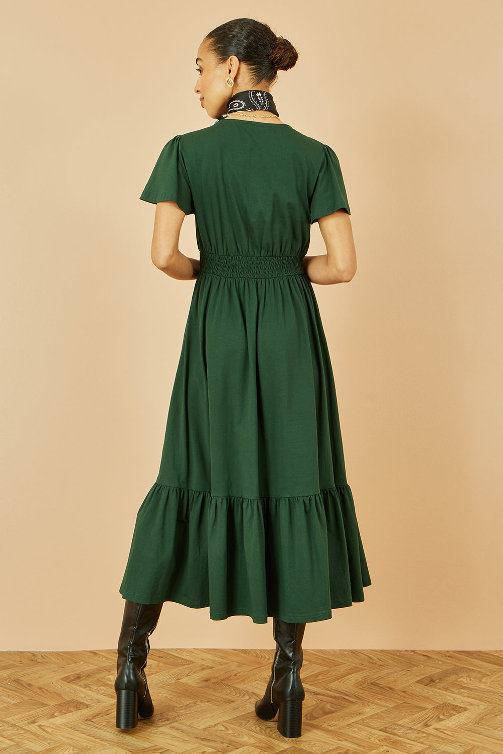 Yumi Green Cotton Jersey V Neck Midi Dress Dress Casual Yumi