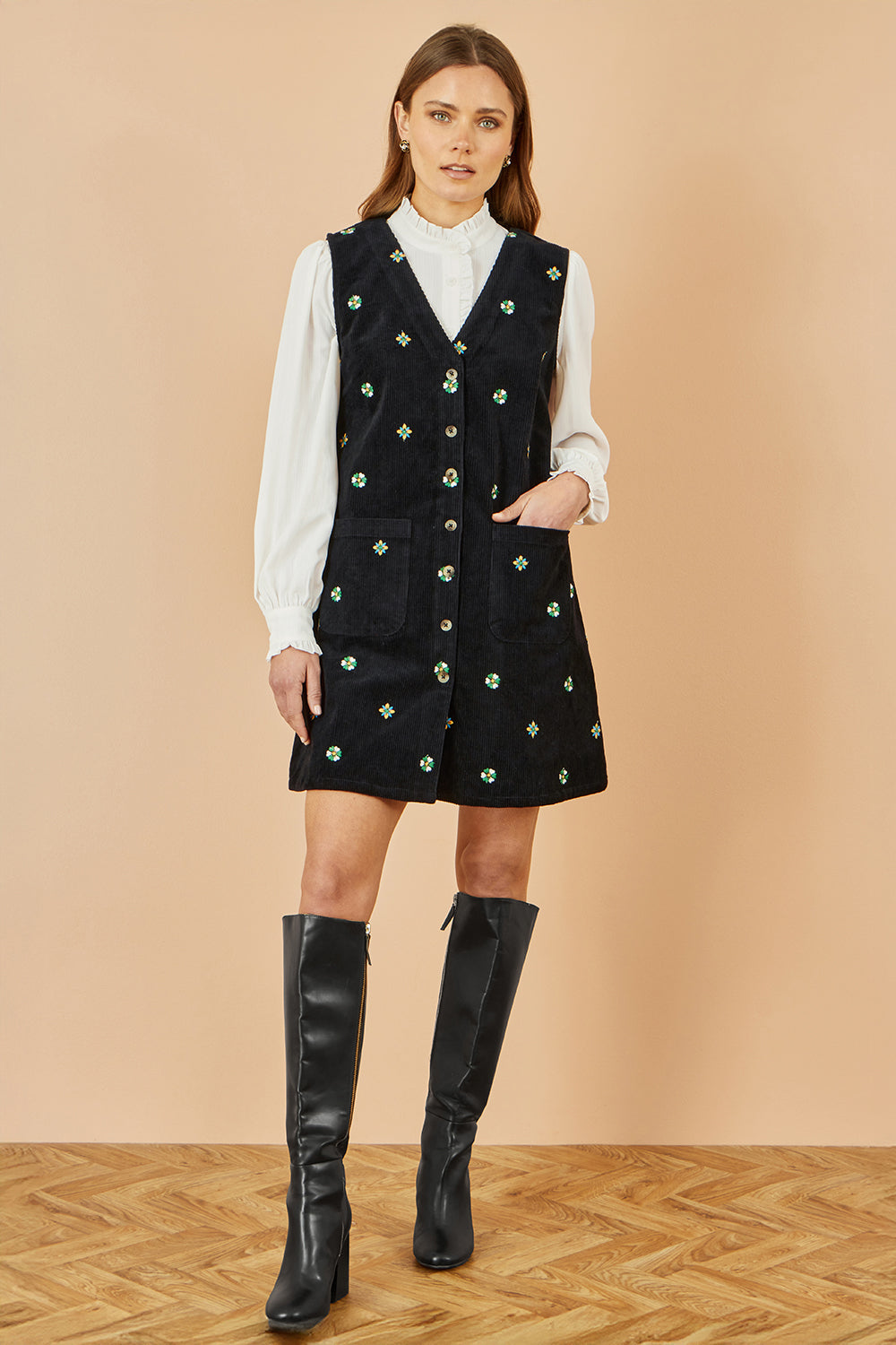 Yumi Black Flower Embroidered Button Up Pinafore Dress Dress Casual Yumi