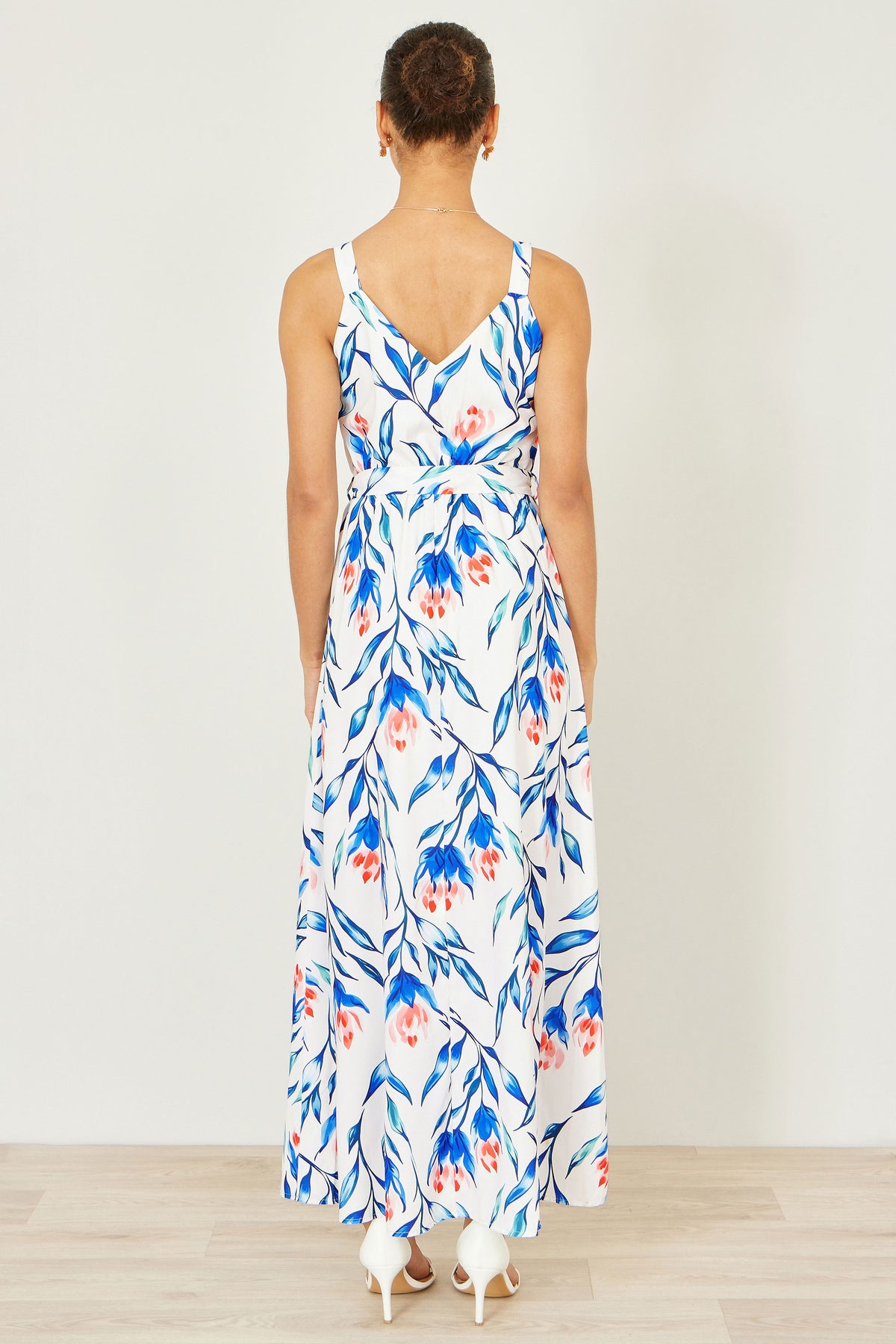 Yumi White Floral Print Maxi Sun Dress Beachwear Yumi