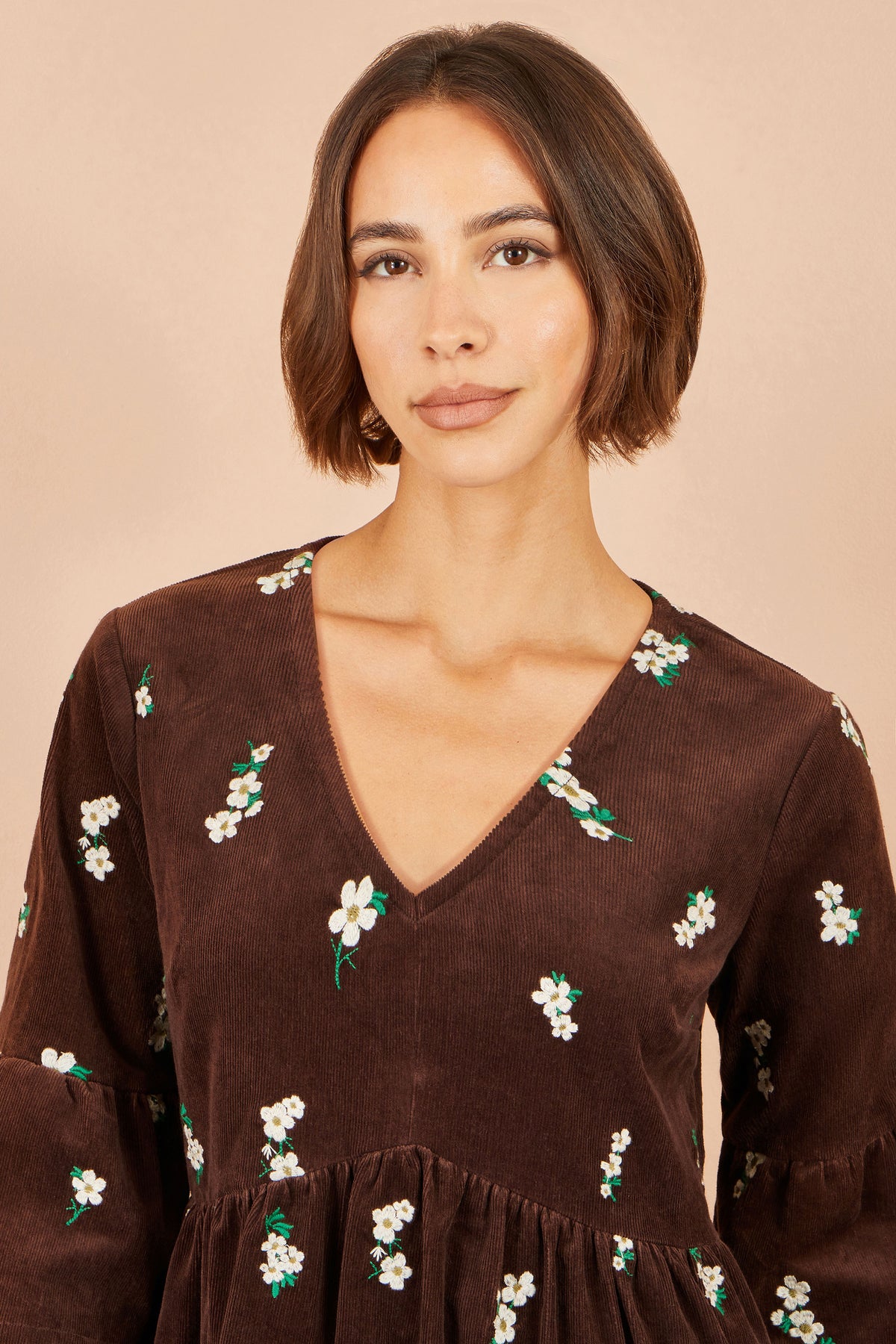 Yumi Brown Embroidered Daisy Cord Dress Dress Casual Yumi