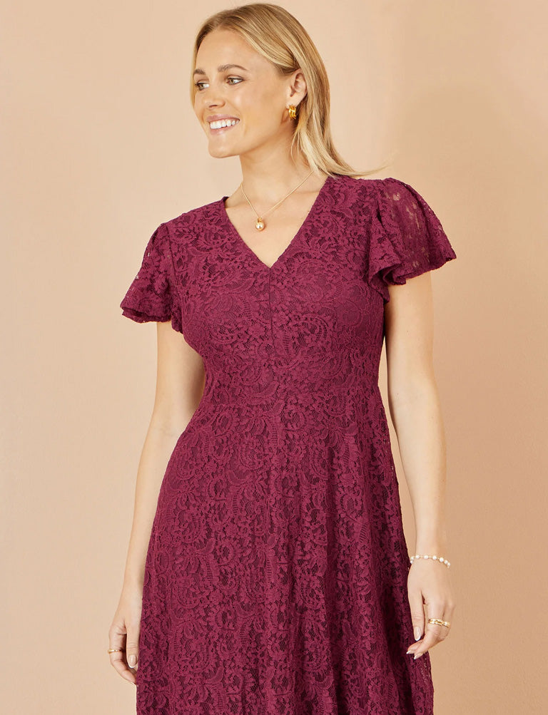 Lace Dresses