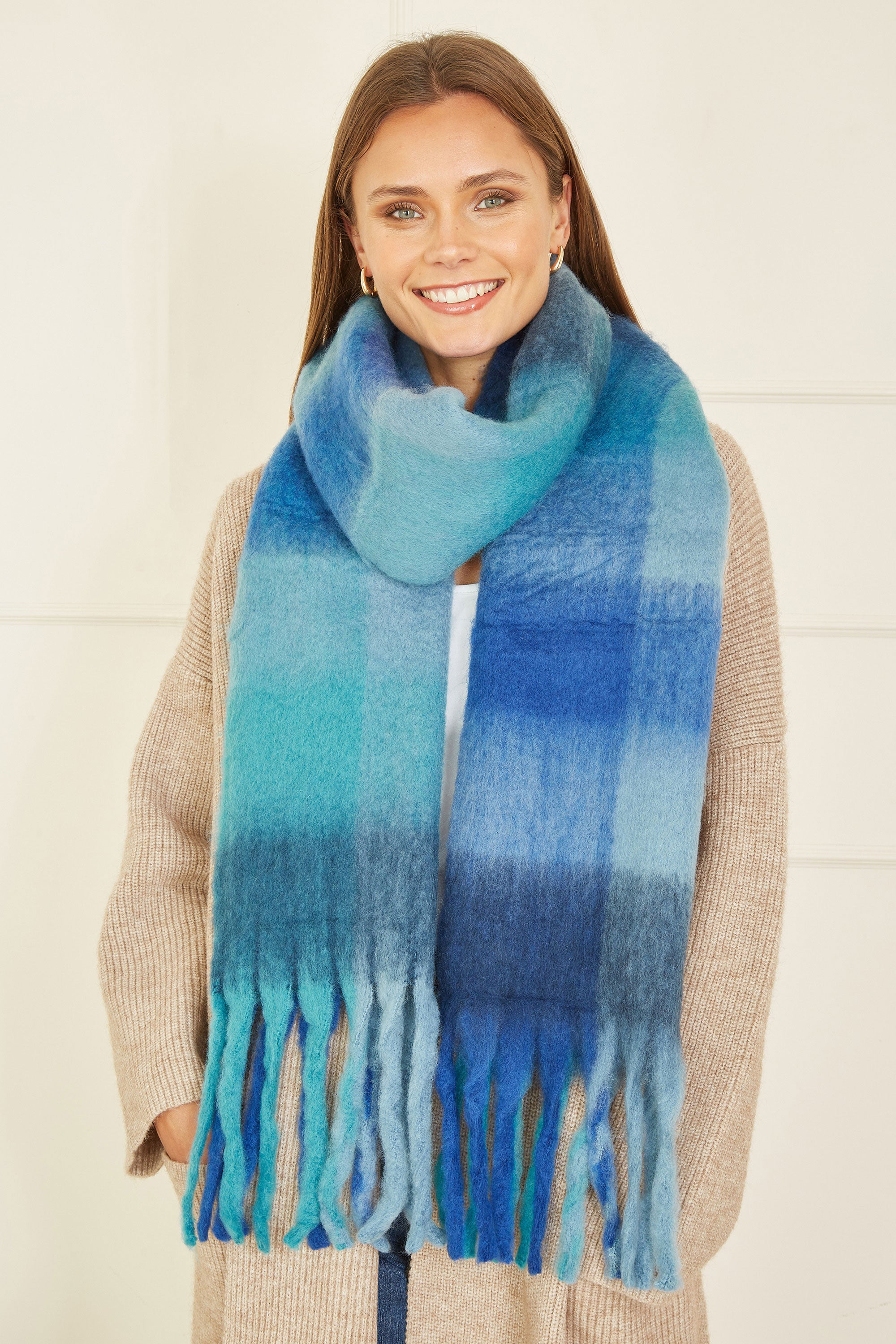 Check Soft Scarf