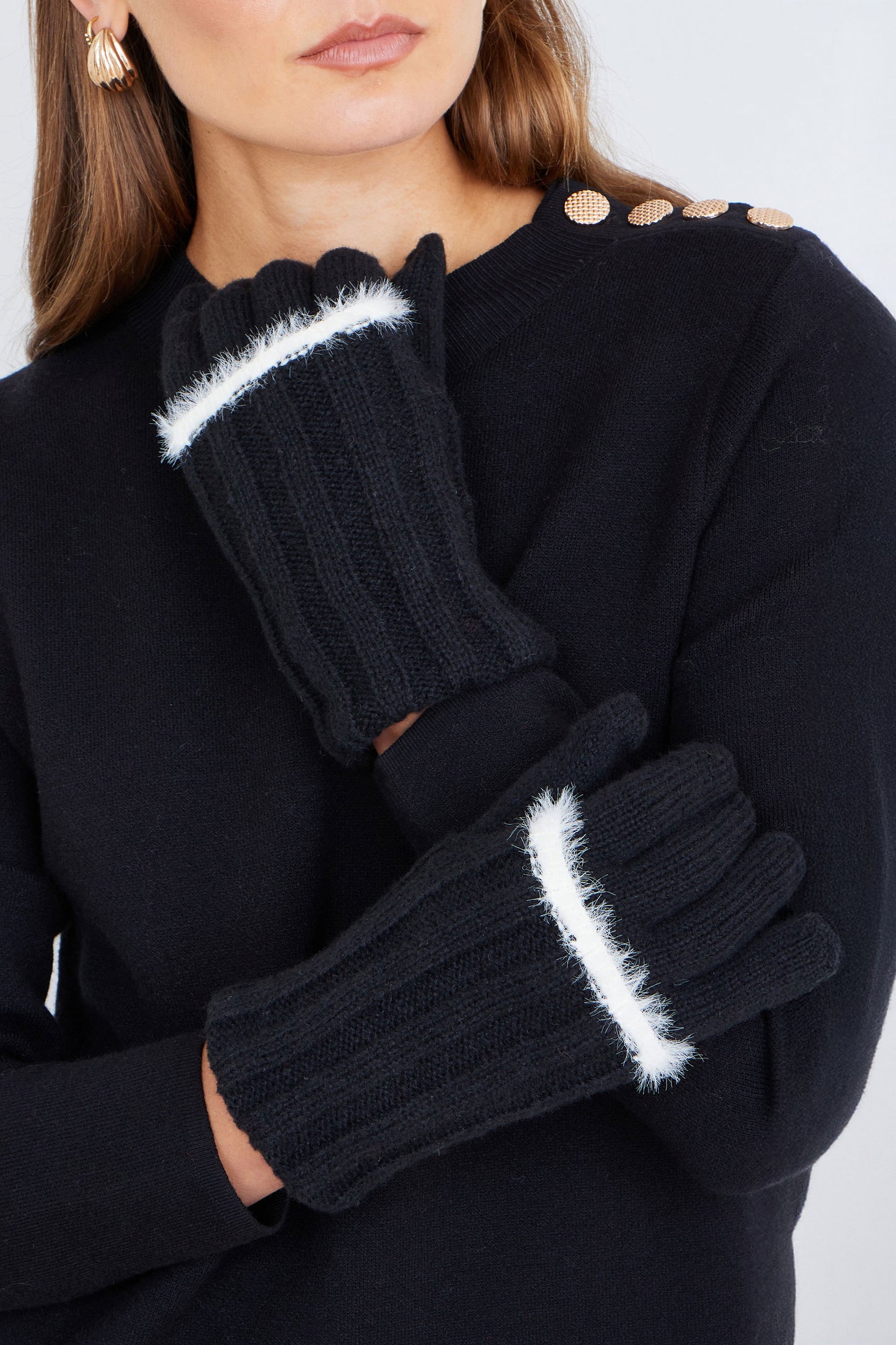 Yumi Black Gloves With Eyelash Knit Trim ACC GLOVES Yumi