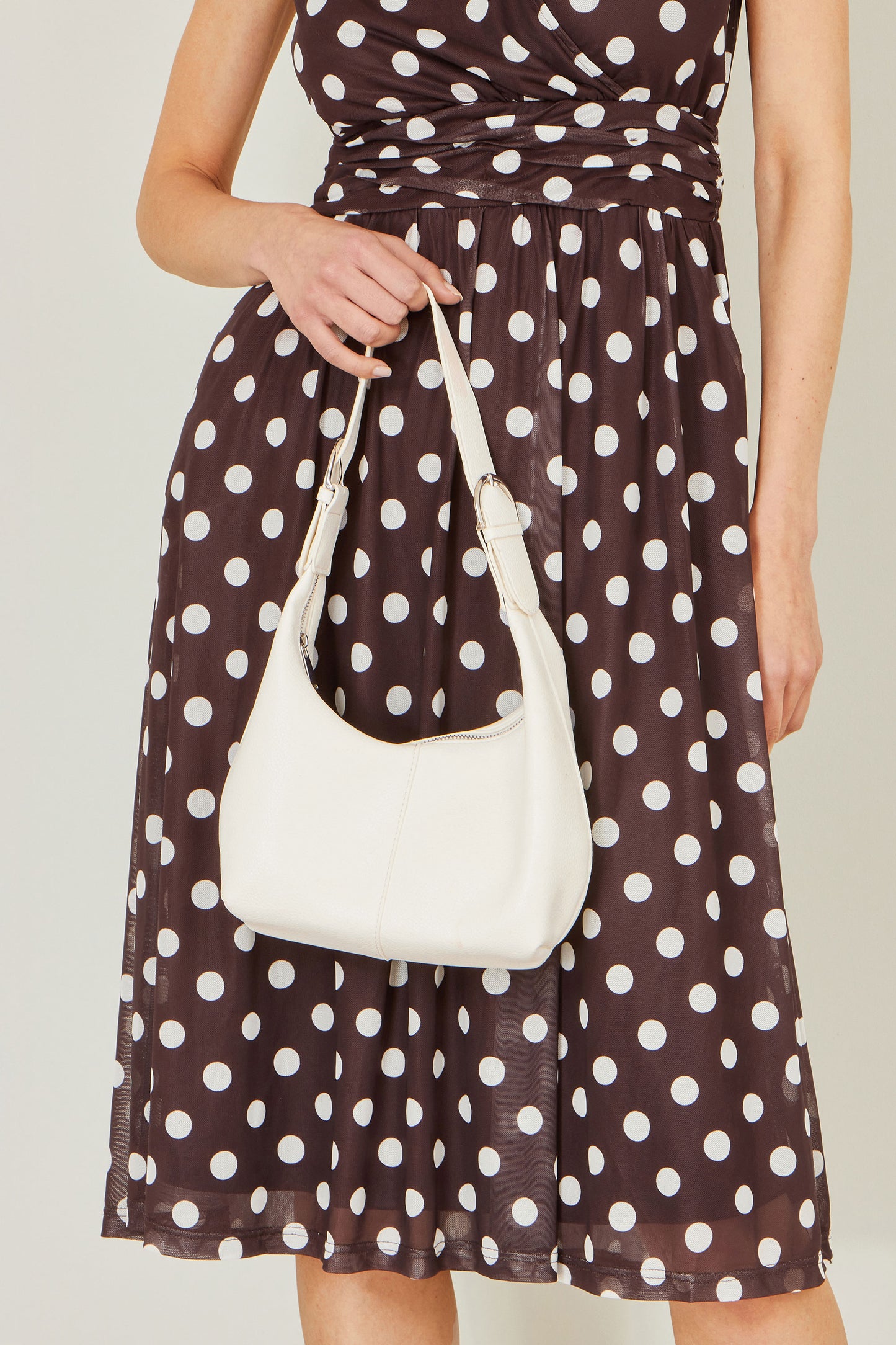 Yumi Ivory Shoulder Scoop Bag With Buckle ACC BAGS Yumi