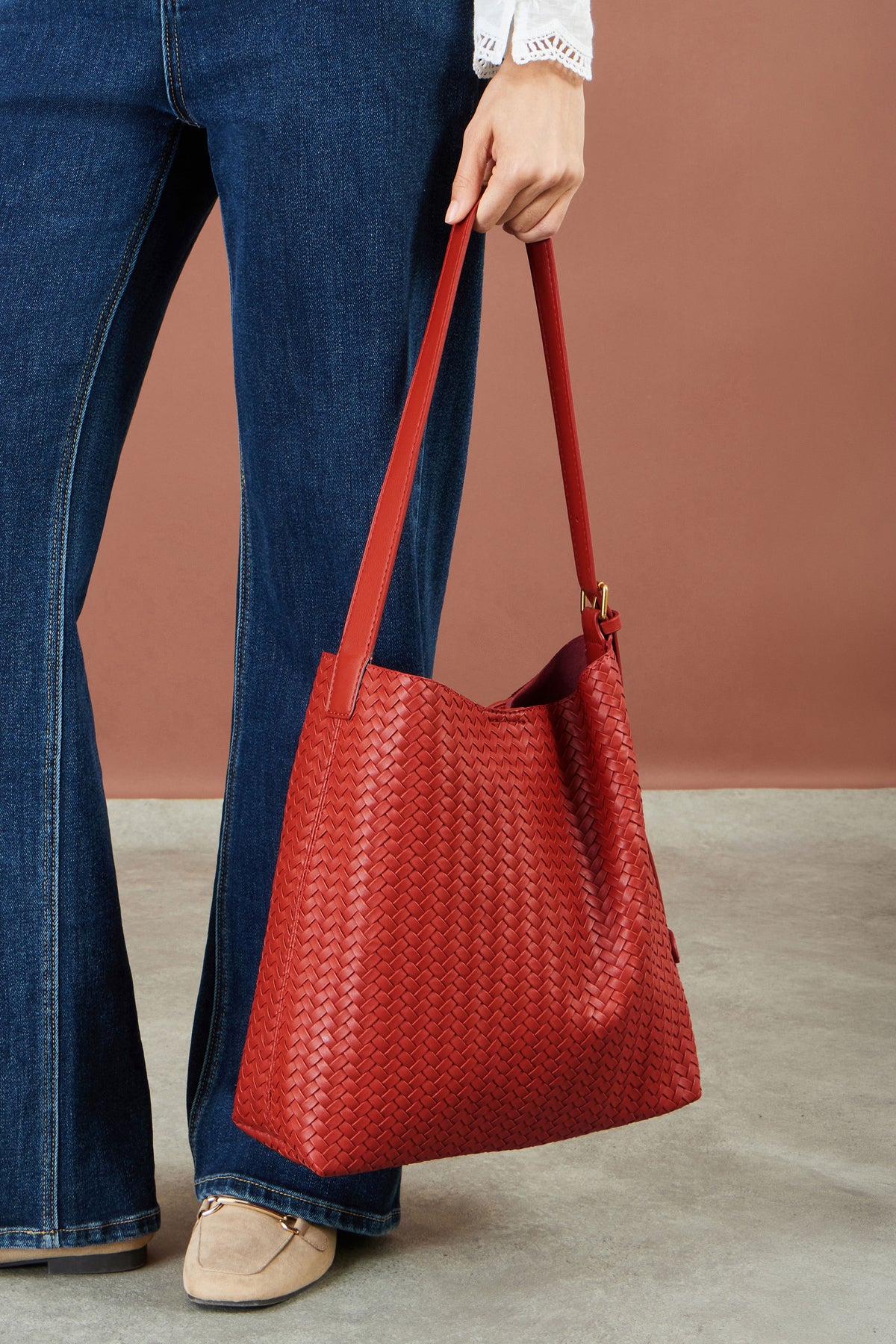 Yumi Red Woven Shoulder Bag With Detachable Inside Purse ACC BAGS Yumi