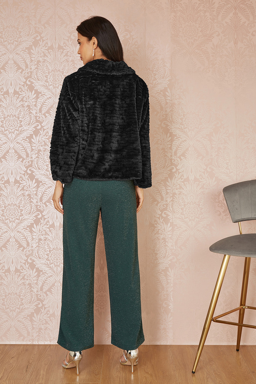 Yumi Black Faux Fur Short Jacket COAT Yumi