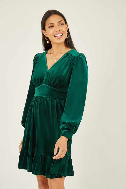 Yumi Green Velvet Long Sleeve Skater Dress Dress Party Yumi