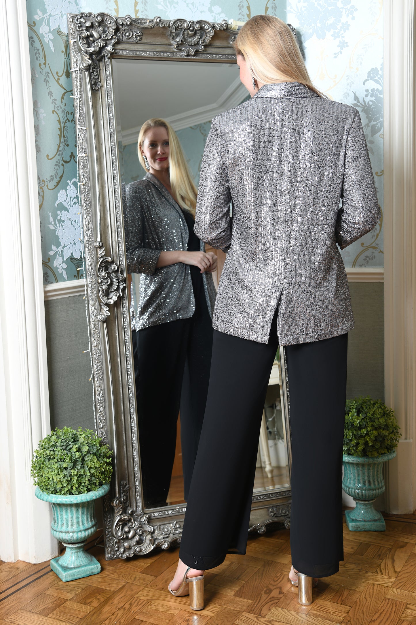 Silver Sequin Blazer With Pockets Yumi