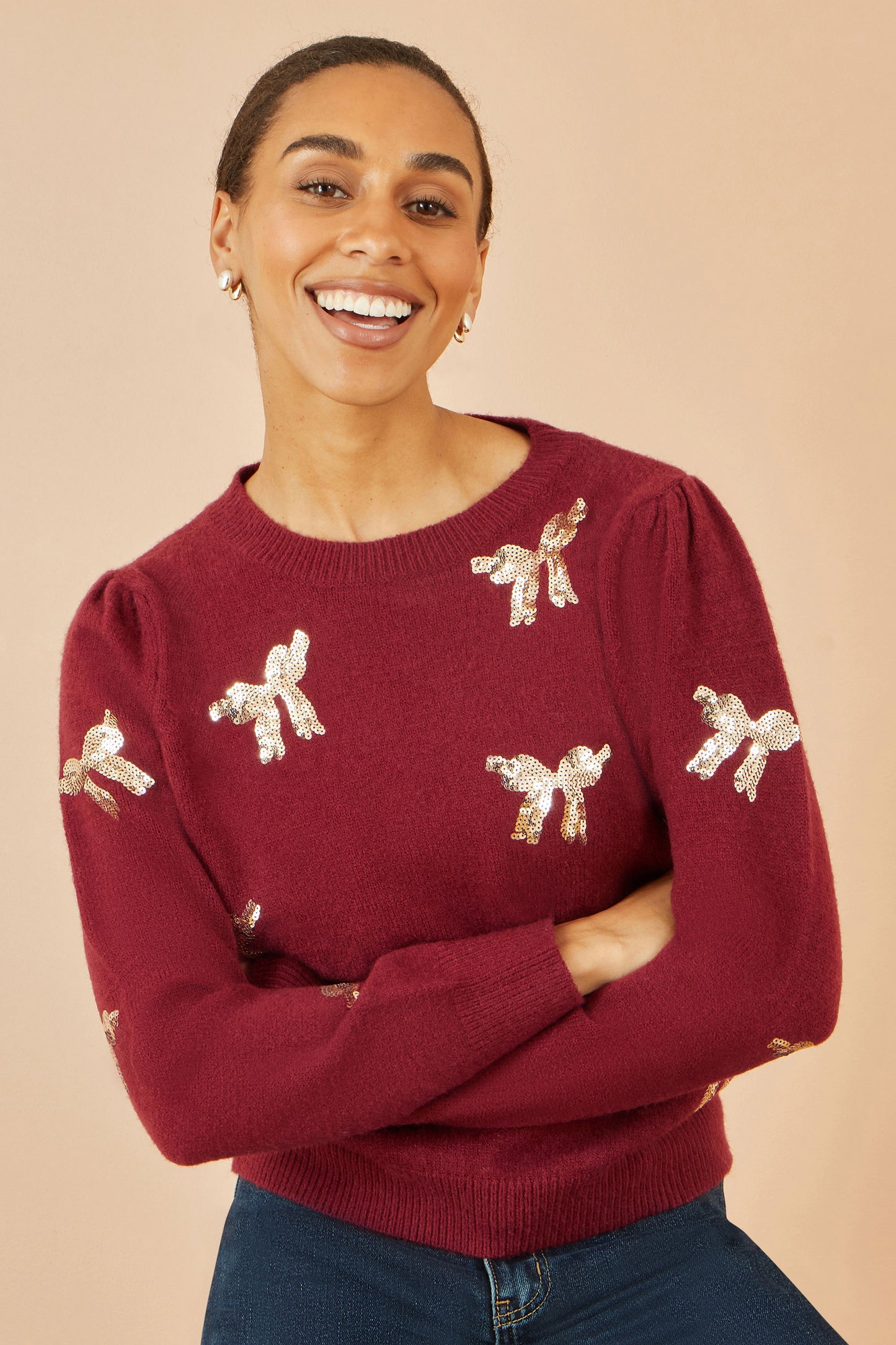 Yumi Burgundy Sequin All Over Applique Bow Knitted Jumper Knit Xmas Jumper Yumi