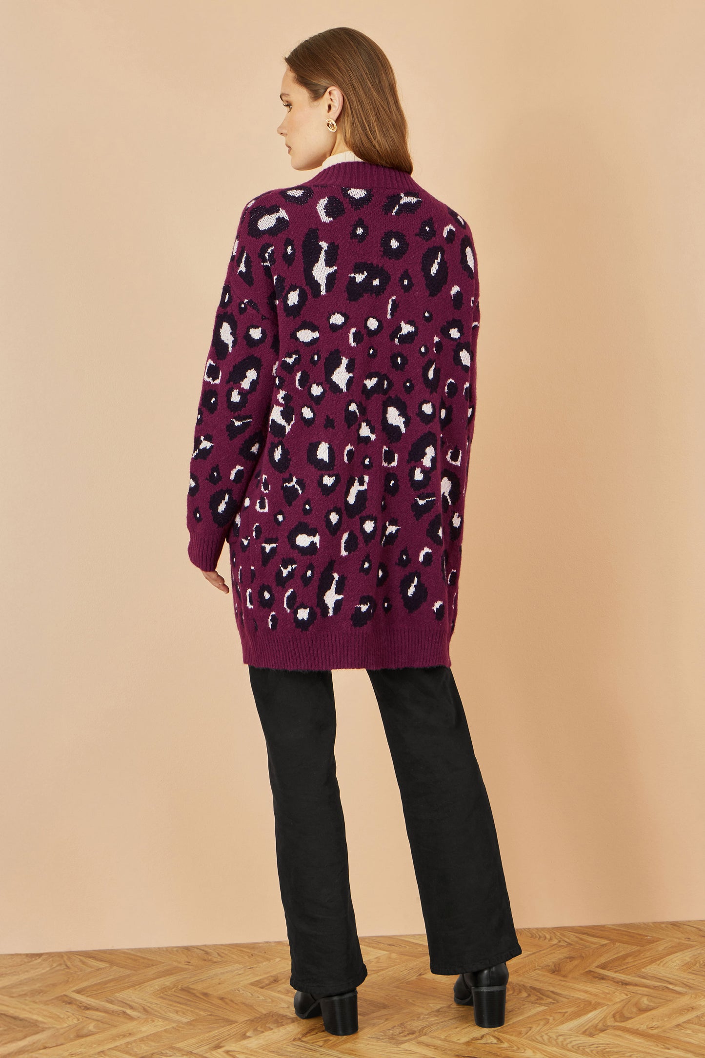 Yumi Burgundy Animal Intarsia Long Cardigan Knit Cardigan Yumi