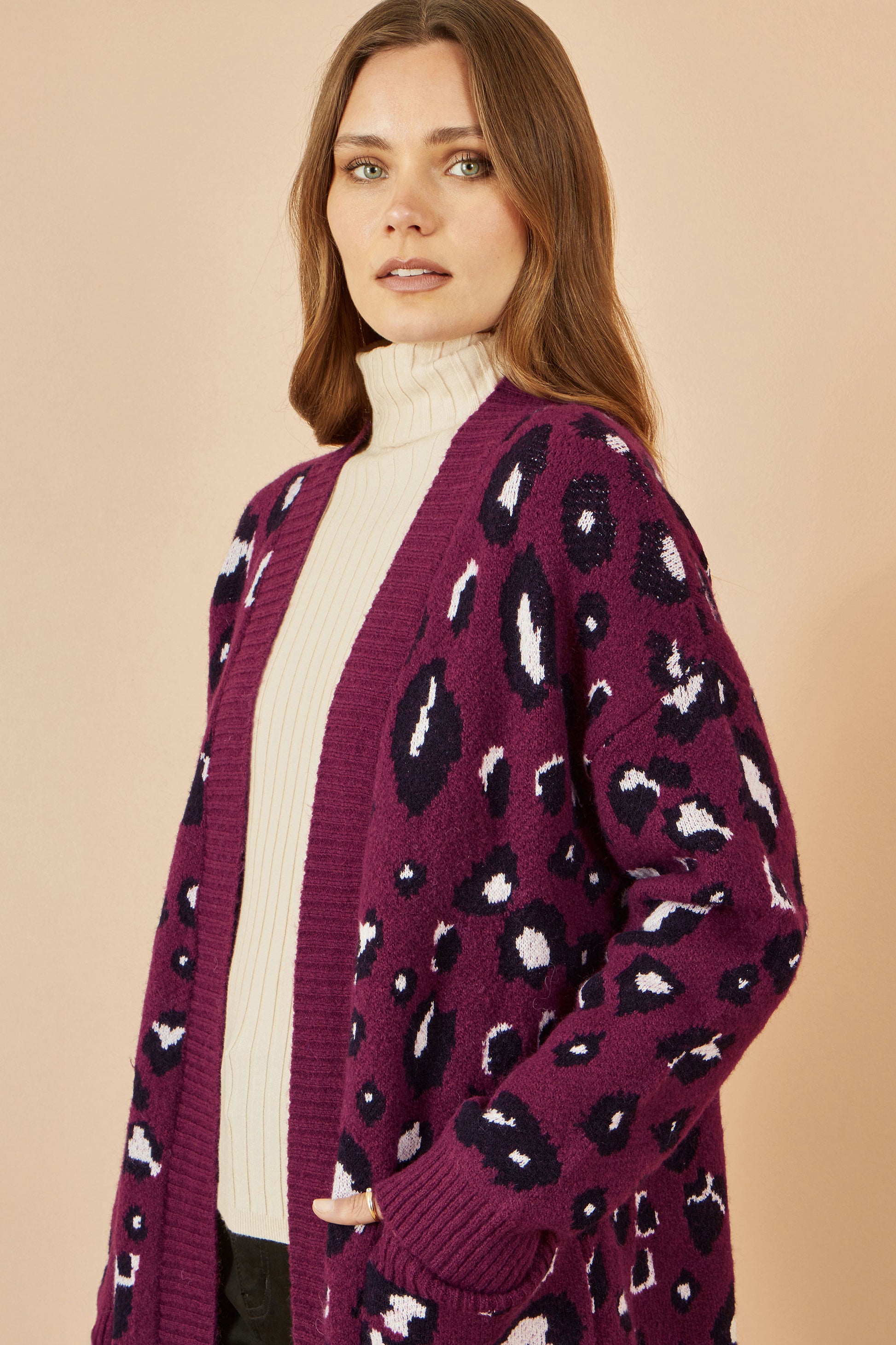 Yumi Burgundy Animal Intarsia Long Cardigan Knit Cardigan Yumi