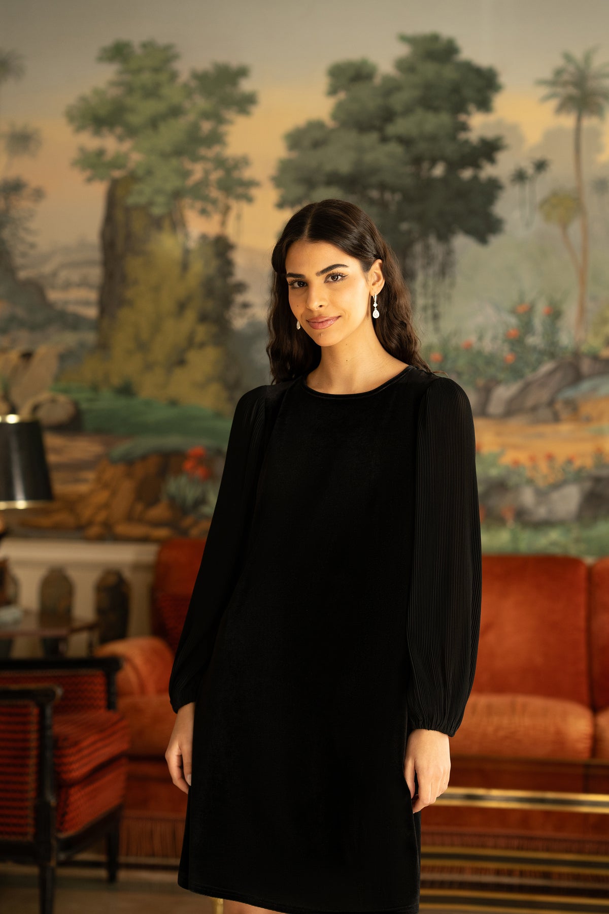 Yumi Black Velvet Tunic Dress with Pleated Balloon Sleeves And Tie Back Yumi