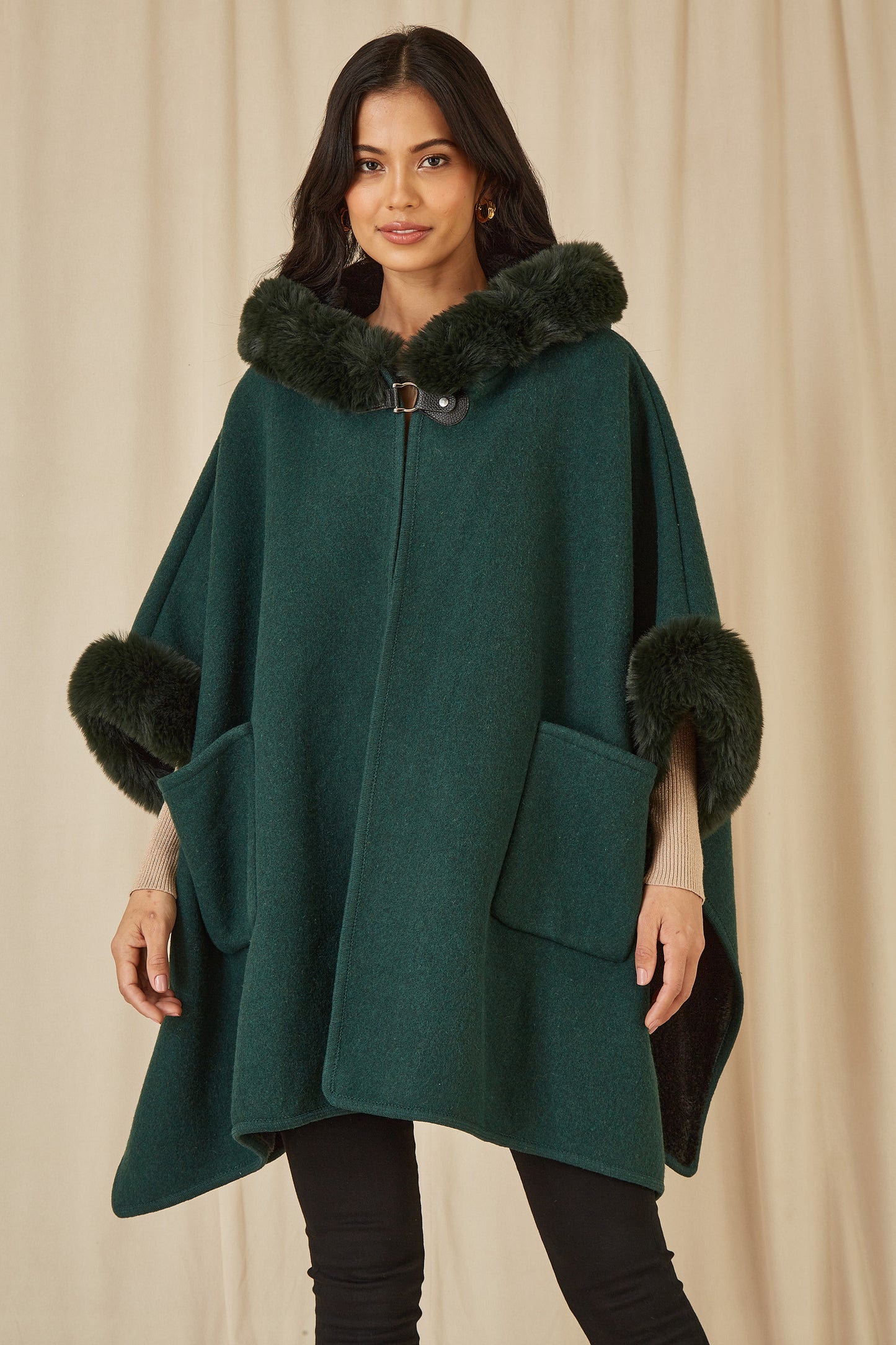 Yumi Green Cape With Luxe Fur Trim And Lining Yumi