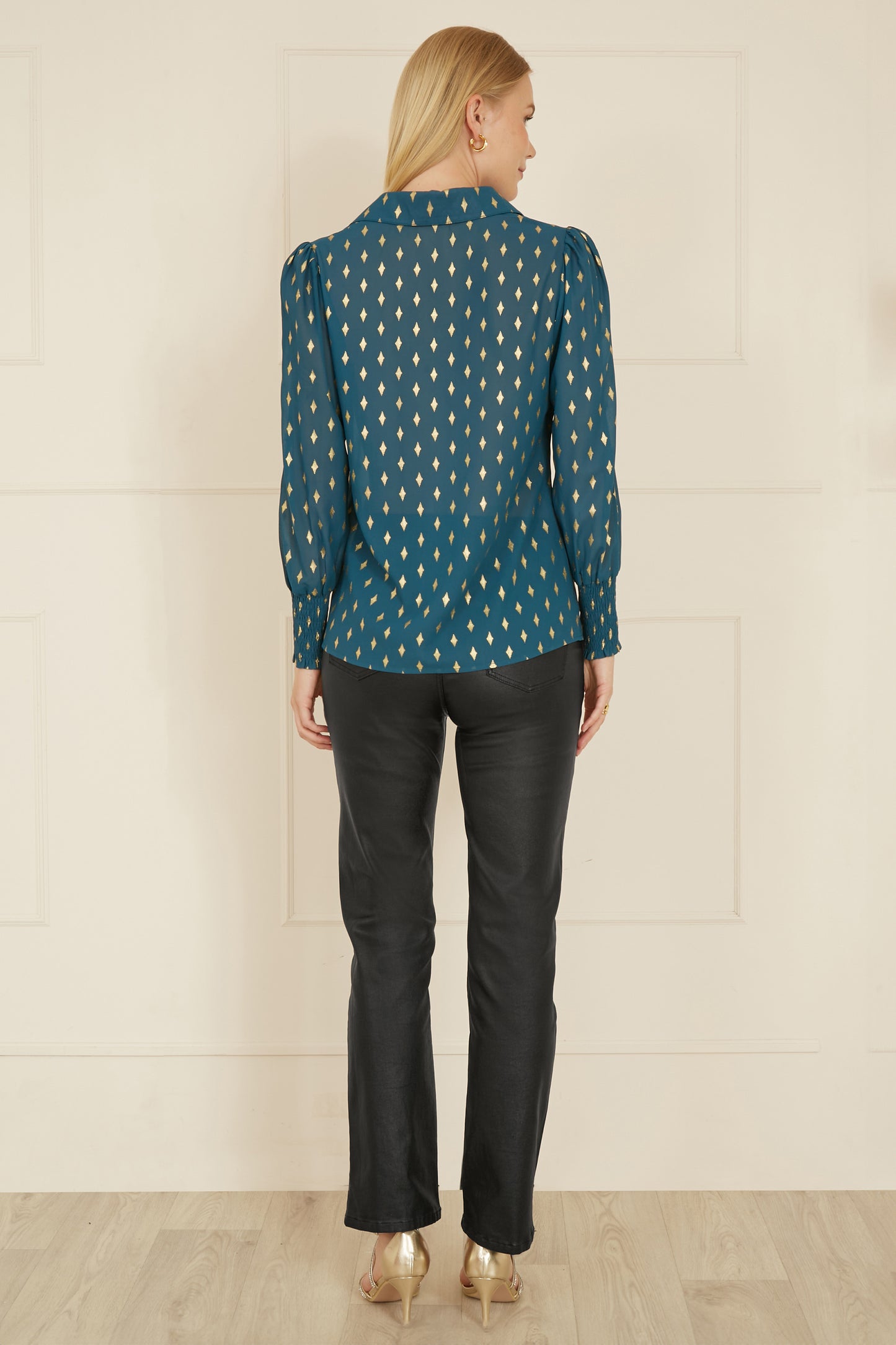 Yumi Teal Diamond Foil Print Top With Ruched Cuff Yumi