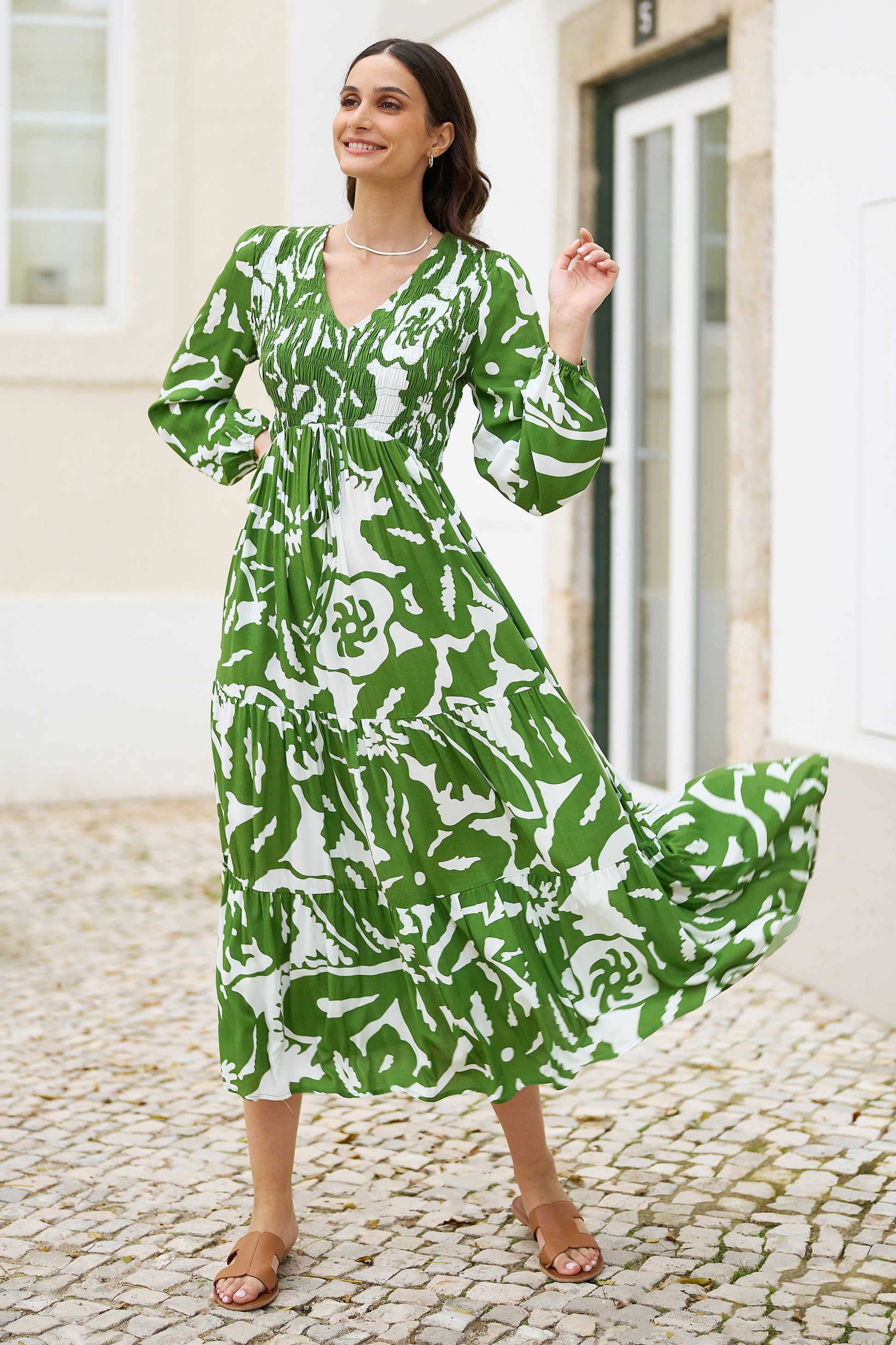 Yumi Green Abstract Print Ruched Midi Dress With Long Sleeves | Yumi Yumi Green Abstract Print Ruched Midi Dress With Long Sleeves | Yumi