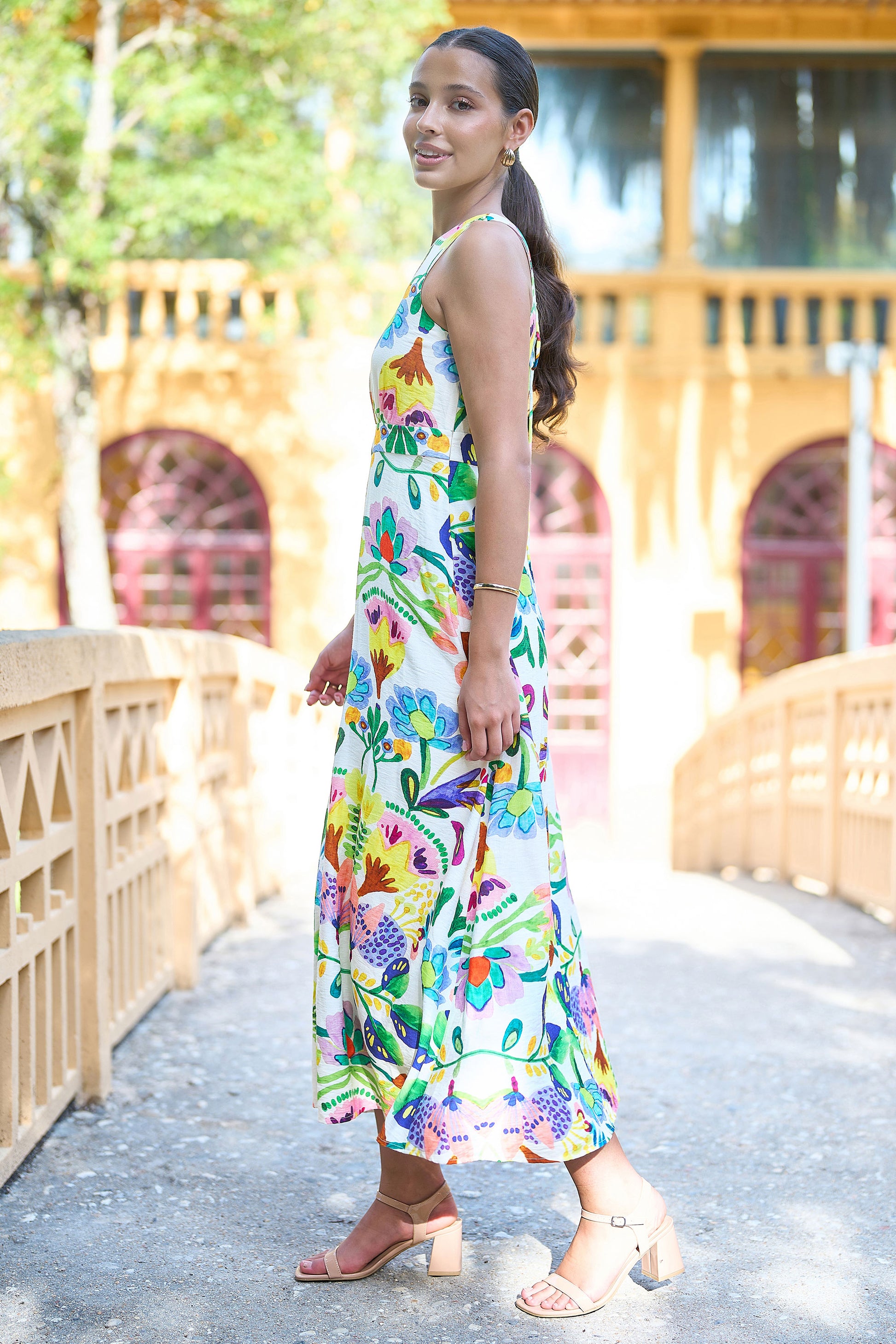 Yumi Multicolour Abstract Flower Maxi Dress With Tie Back Beachwear Yumi