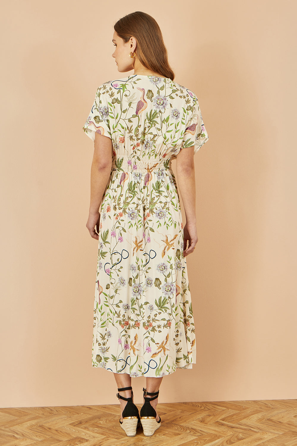 Yumi Ivory Floral Print Ruched Waist Midi Dress With Kimono Sleeves DRES Day Yumi