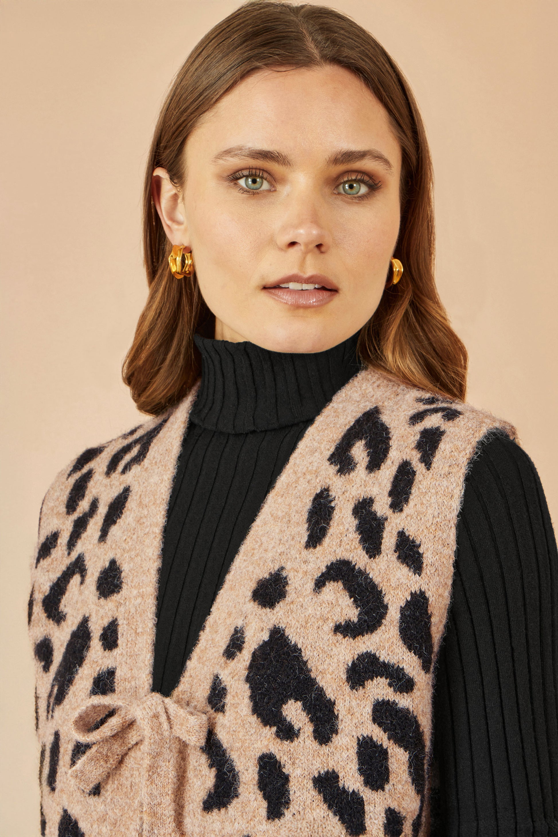 Yumi Beige Animal Print Intarsia Tie Front Waistcoat Knit Pullover Yumi