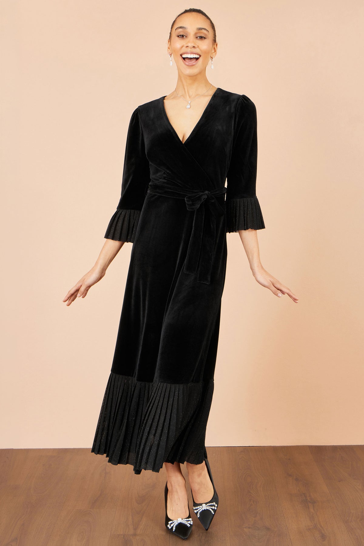 Yumi Black Velvet Midi Pleat Detail Wrap Dress Dress Party Yumi