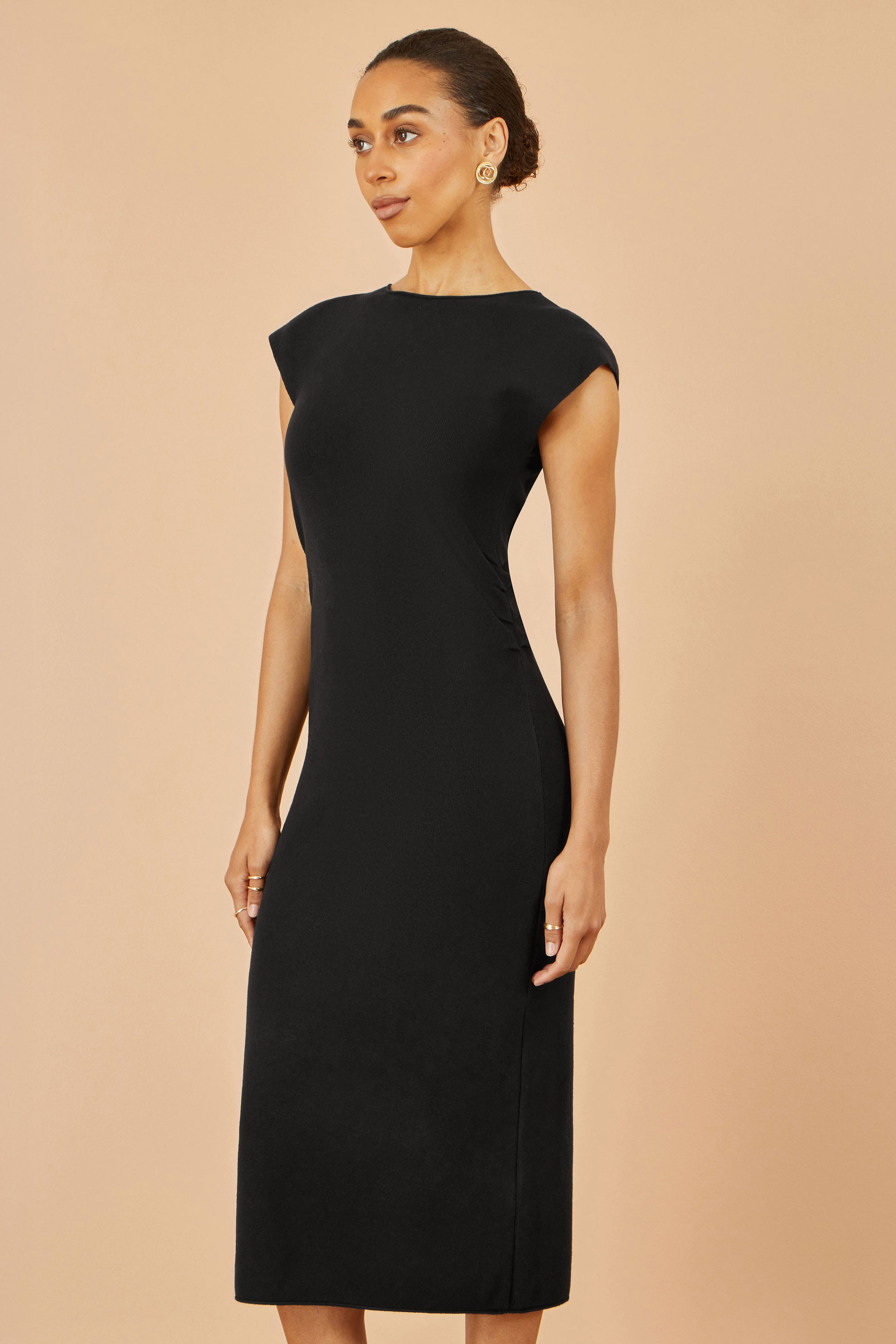 Yumi Black Knitted Ruched Midi Dress Knit Dress Yumi
