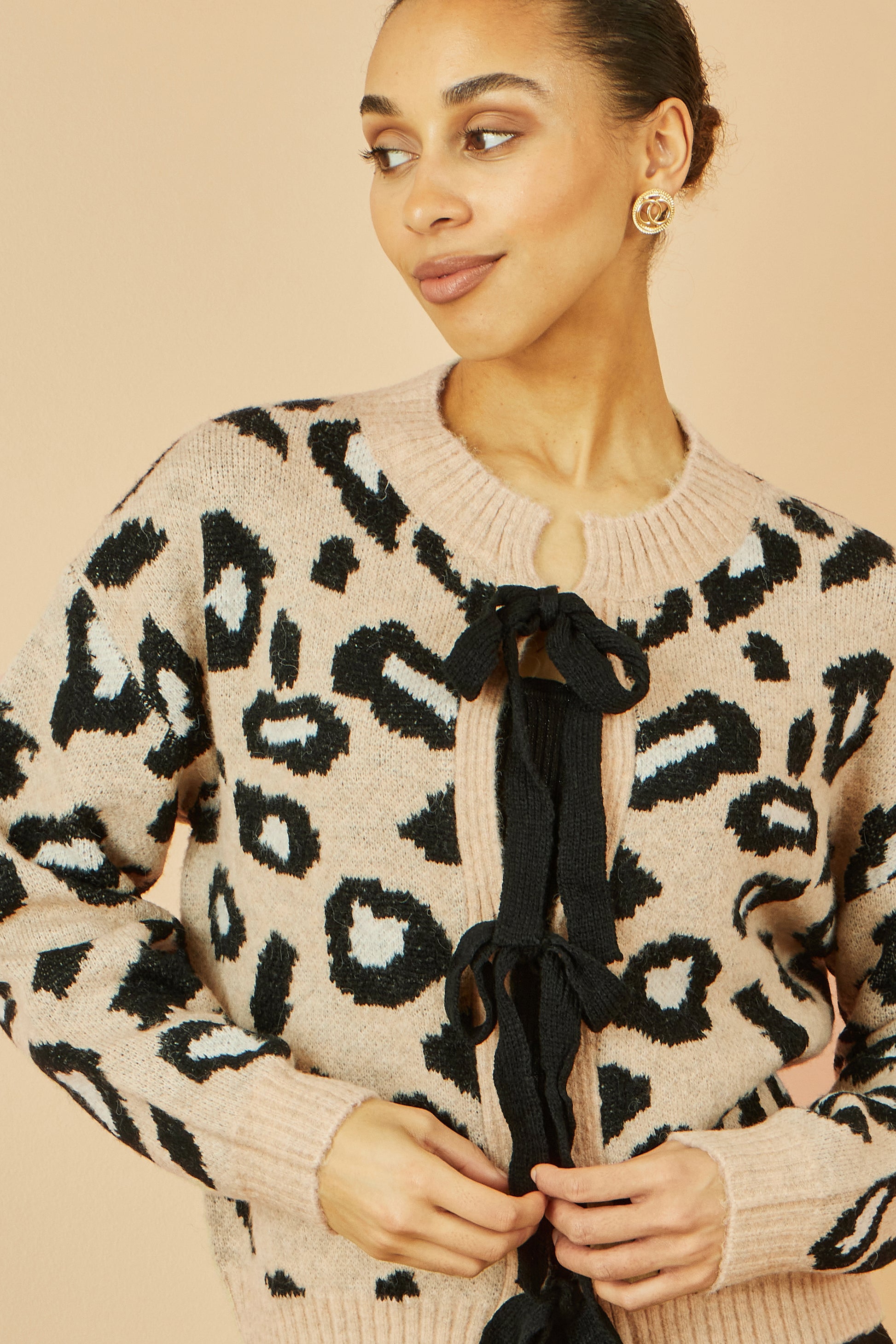 Yumi Beige Animal Print Intarsia Tie Front Cardigan Knit Cardigan Yumi