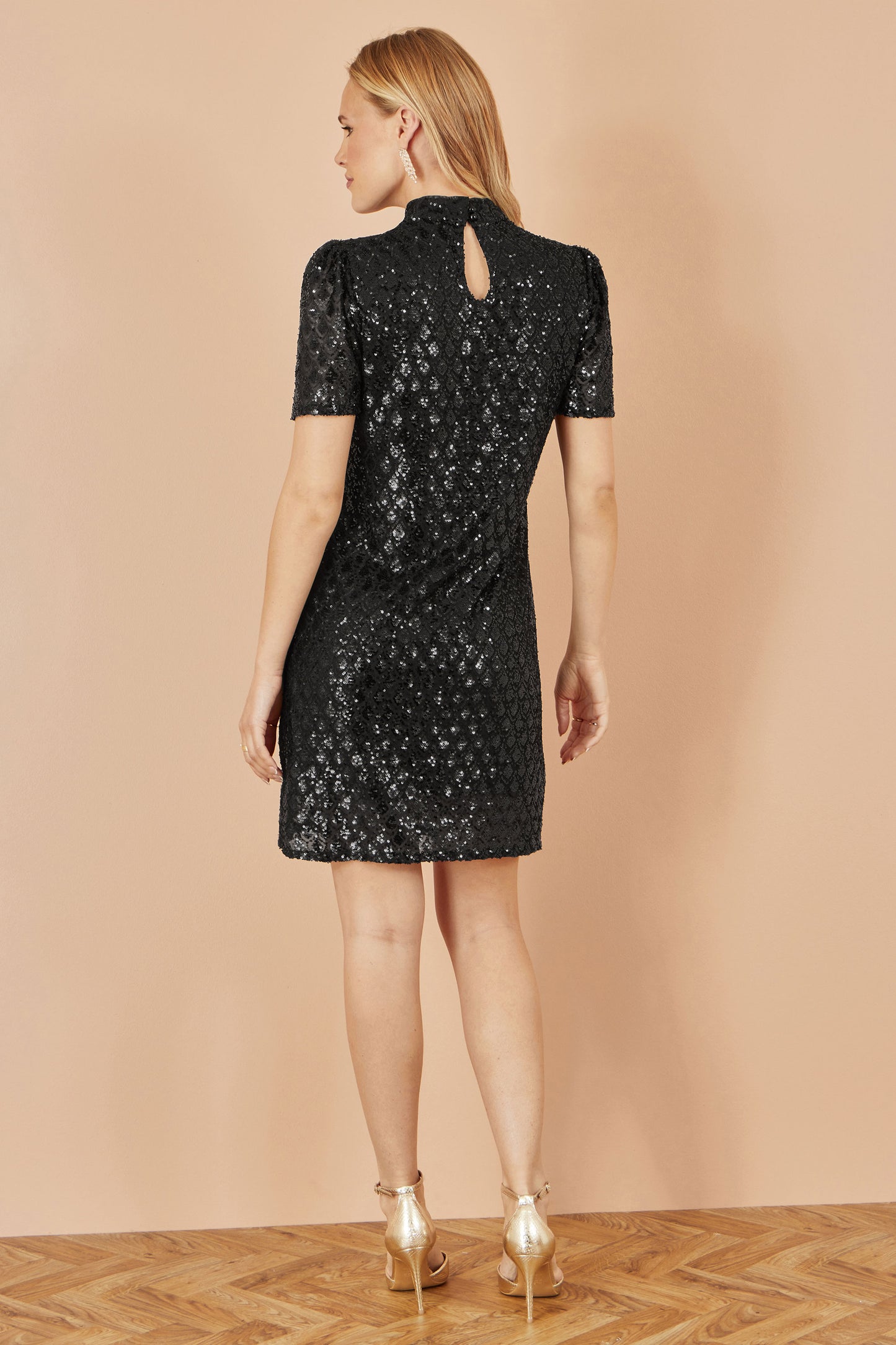 Yumi Black Sequin Tunic Dress with Chevron Pattern & Keyhole Neckline Dress Party Yumi