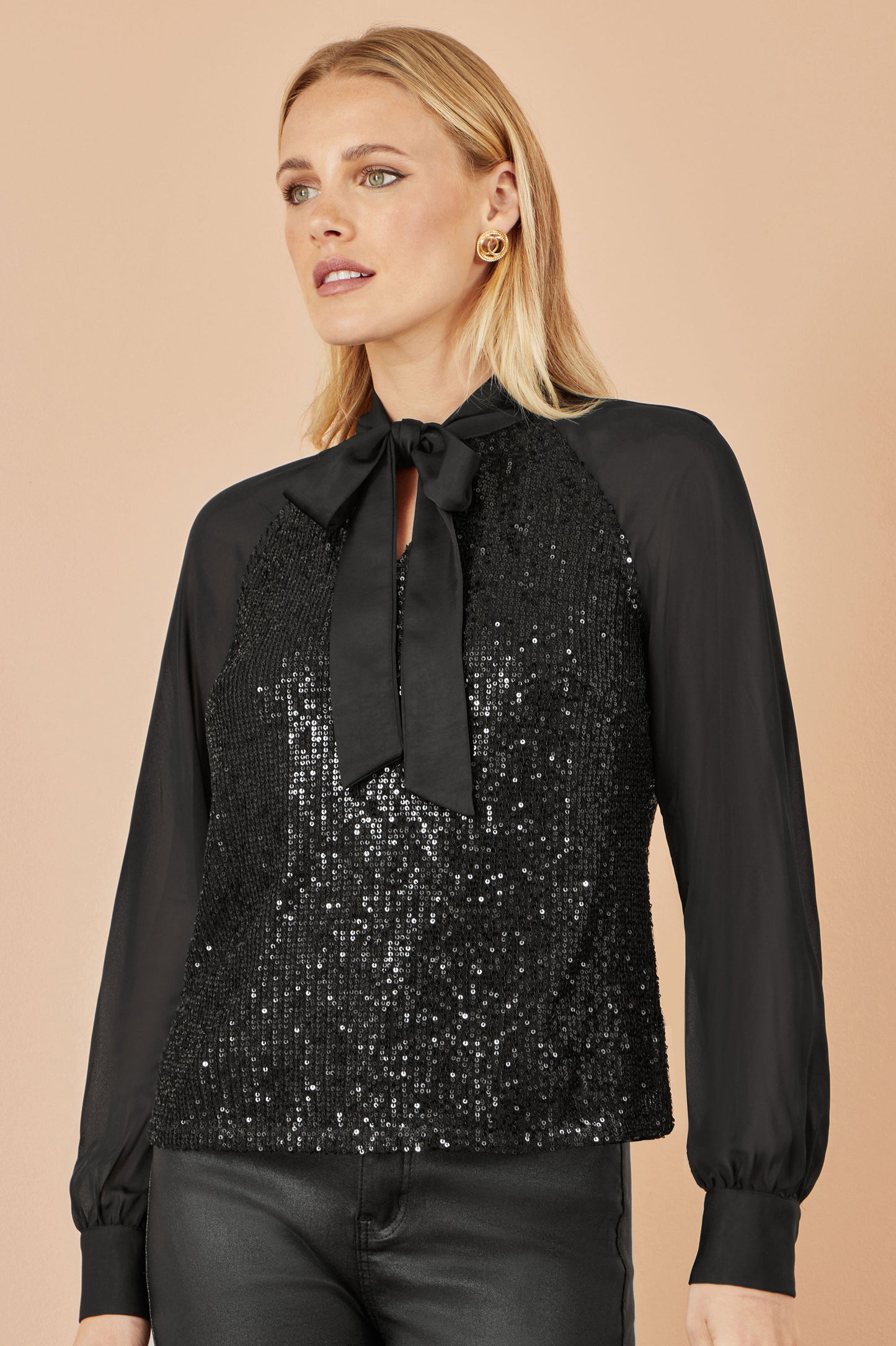 Yumi Black Sequin Pussy Bow Top Top Yumi