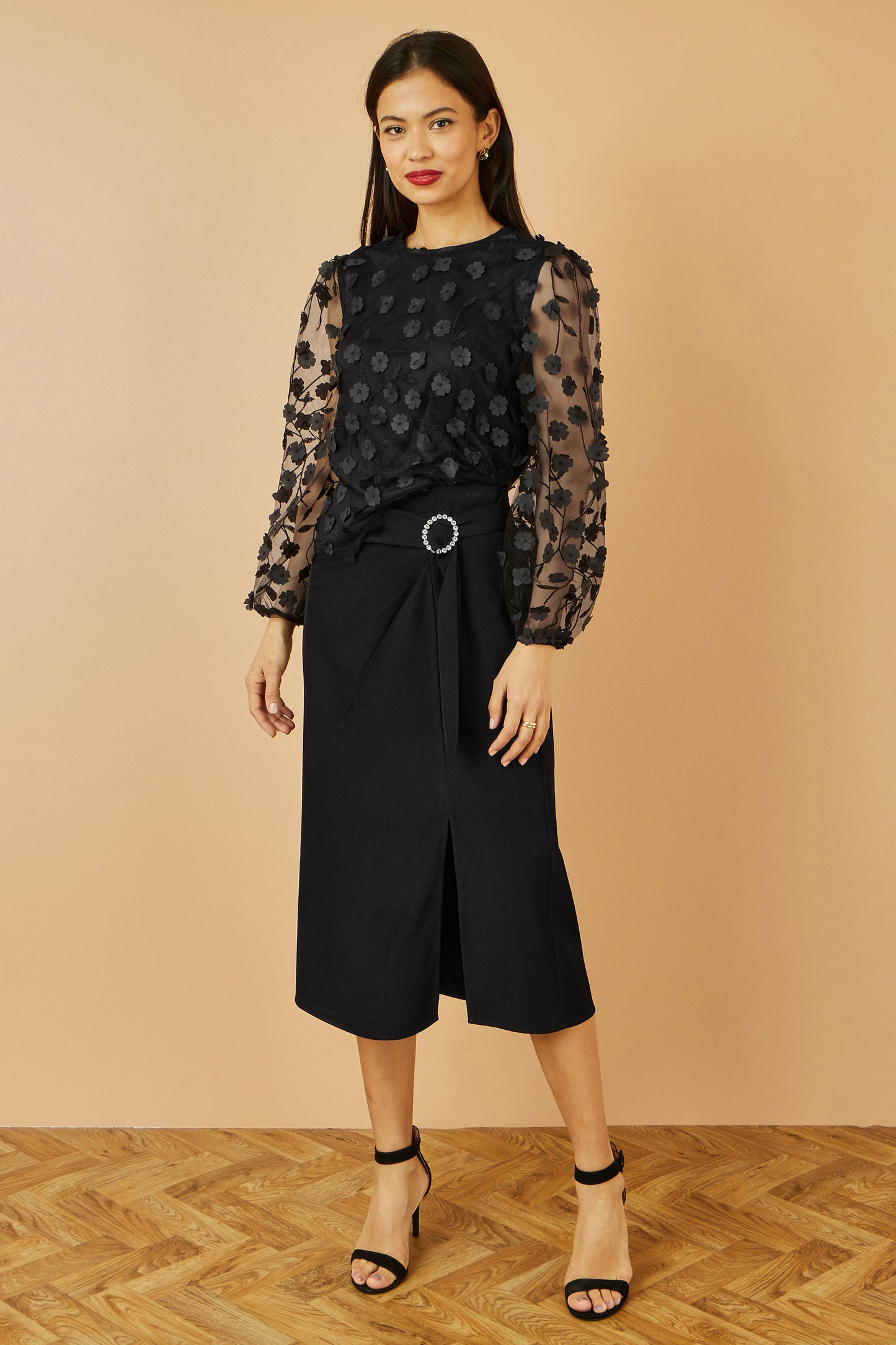 Yumi Black Sheer Sleeve Applique Flower Top Top Yumi