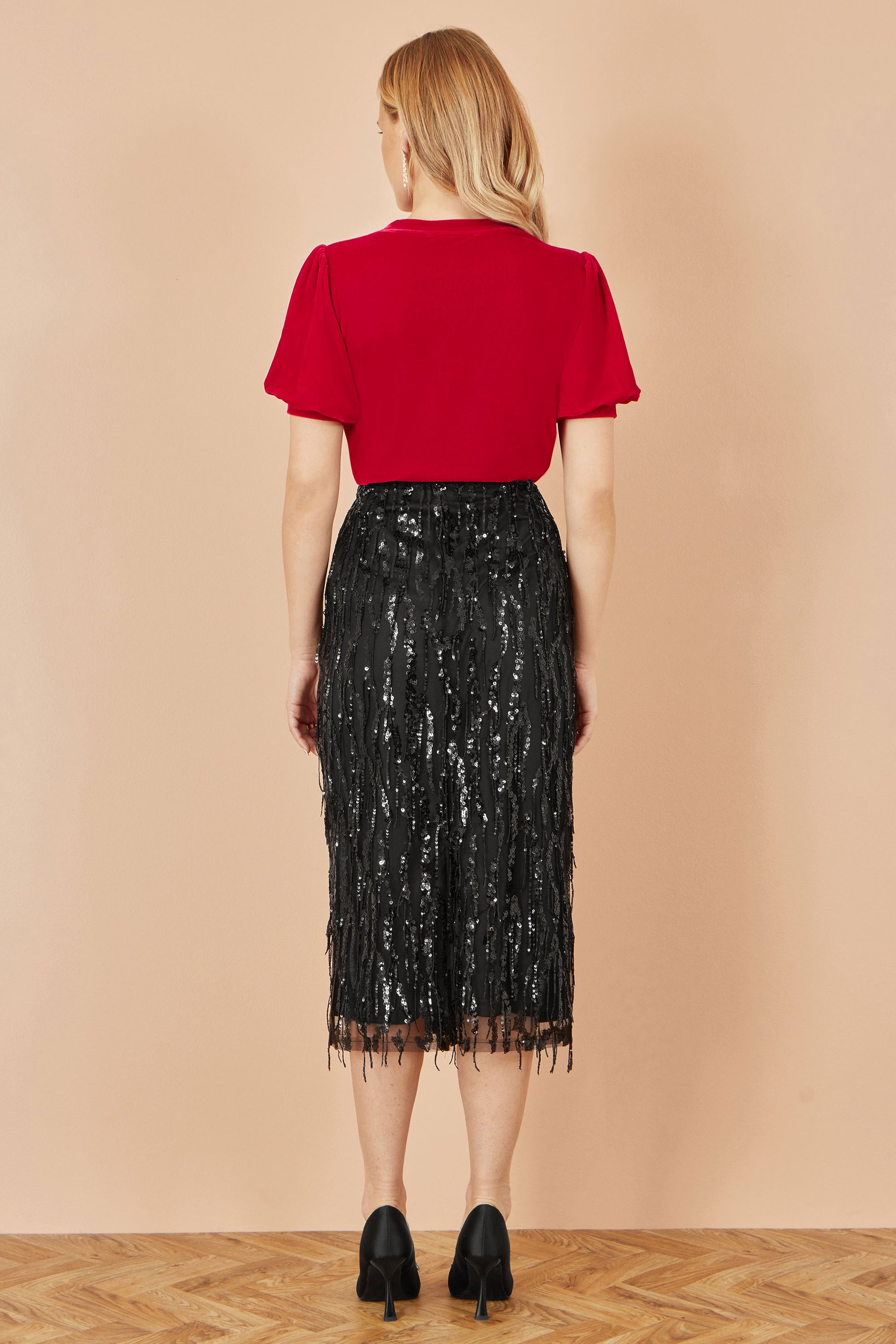 Yumi Red Velvet Puff Sleeve Top Top Yumi