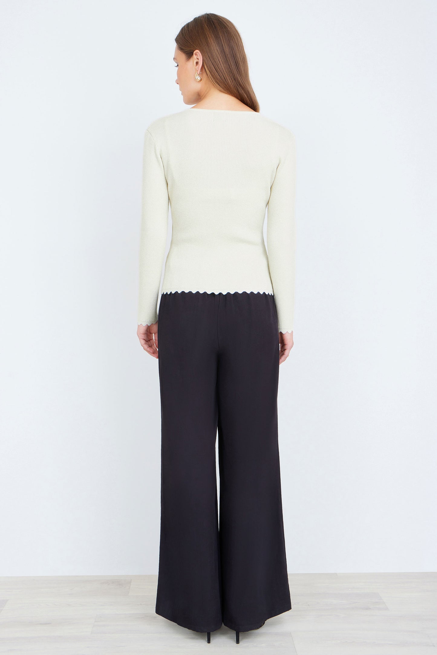 Yumi Ivory Metallic Thread Rib Wrap Knitted Top Knit Top Yumi