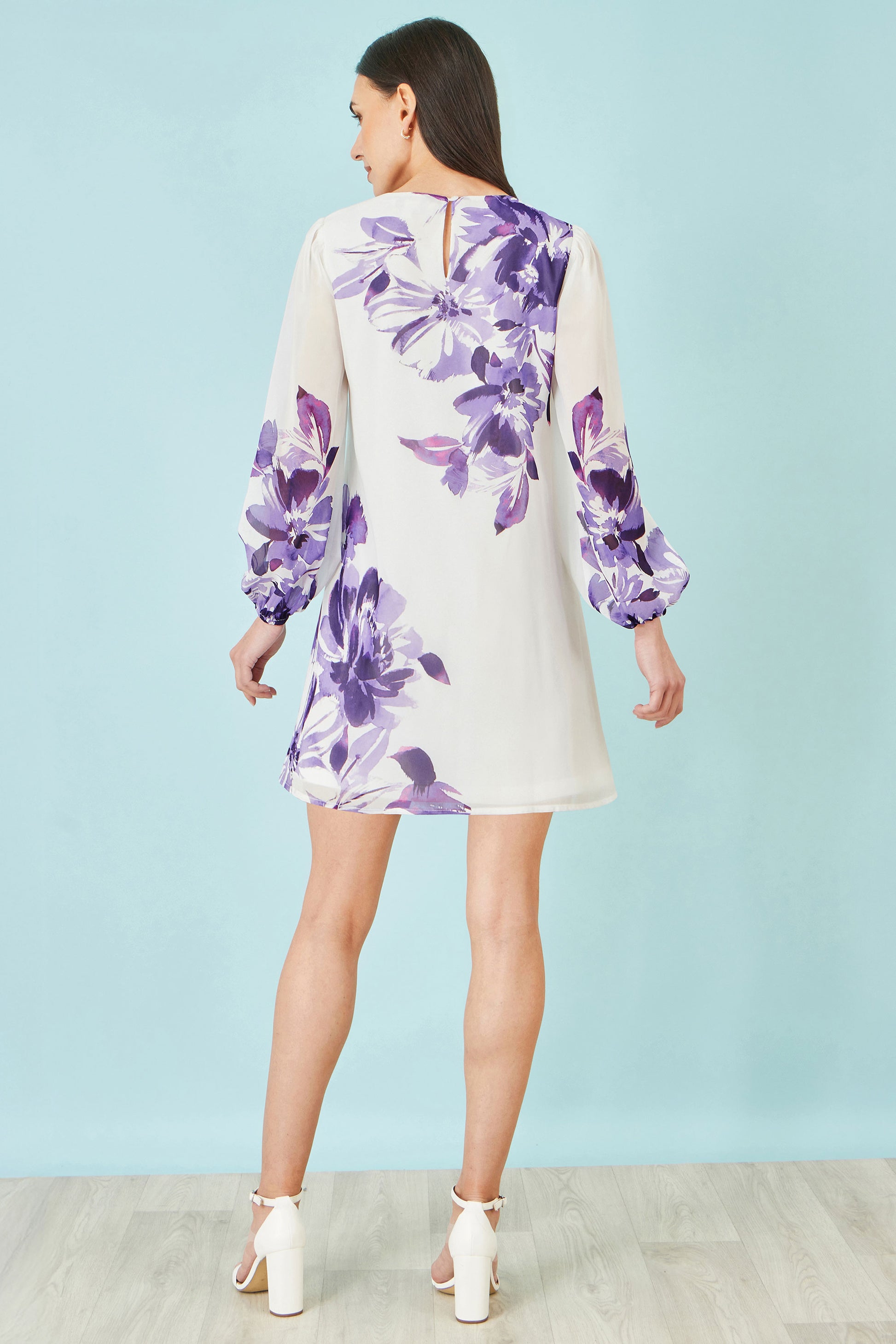 Yumi White Floral Placement Tunic With Keyhole Neckline Dress Occasion Yumi