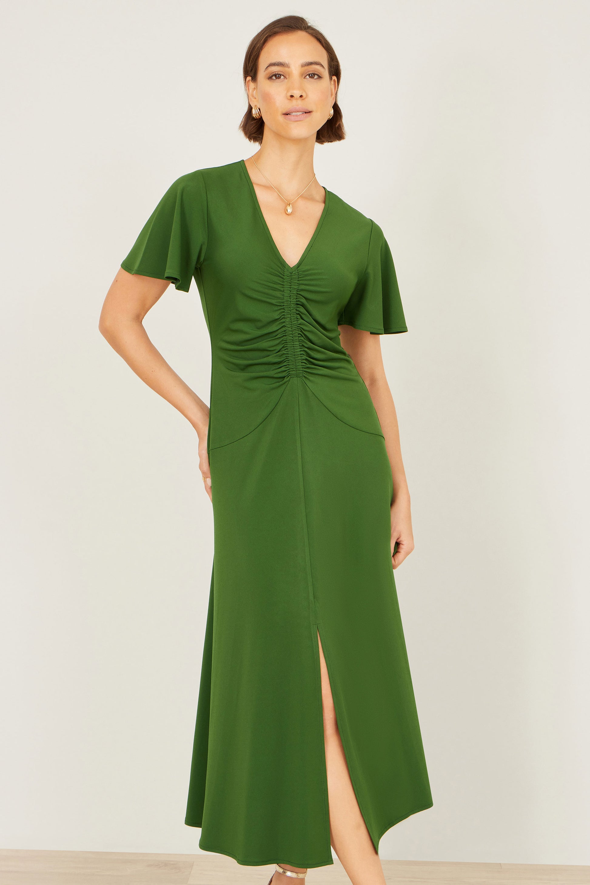 Yumi Green Ruched Front Stretch Midi Dress Dress Casual Yumi