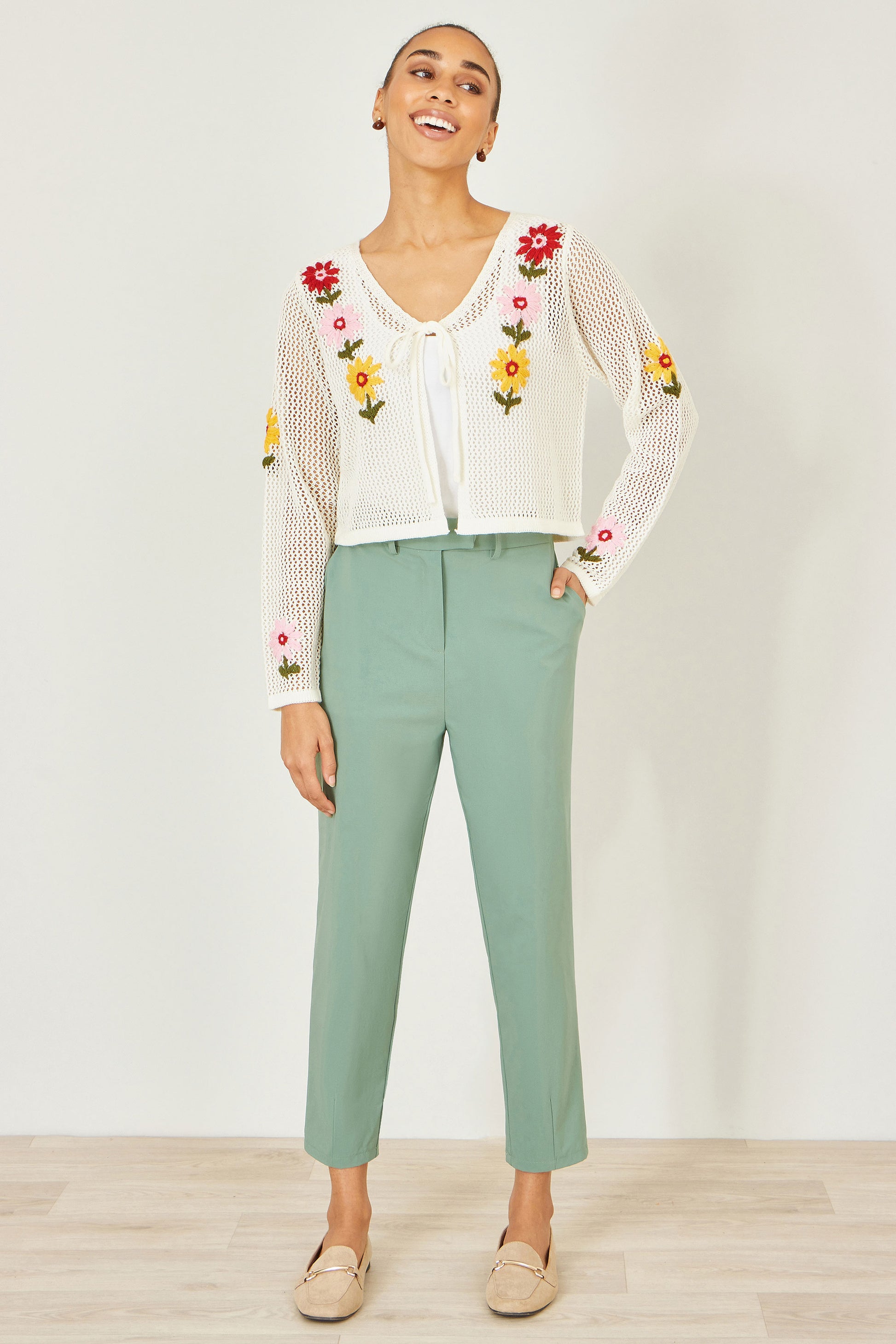 Yumi Ivory Crochet Embroidered Flower Bolero Knit Cardigan Yumi