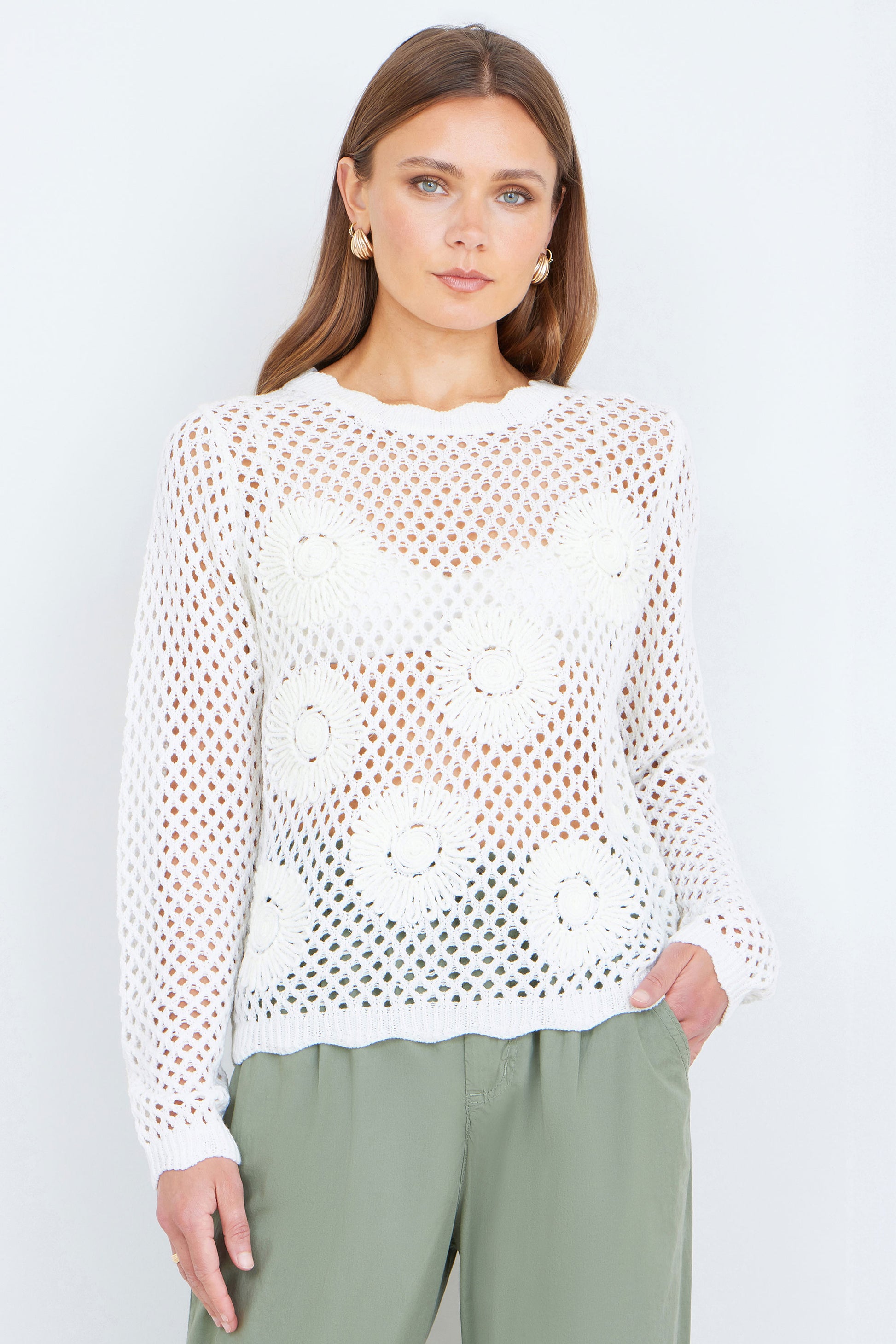 Yumi White Flower Crochet Jumper Knit Jumper Yumi