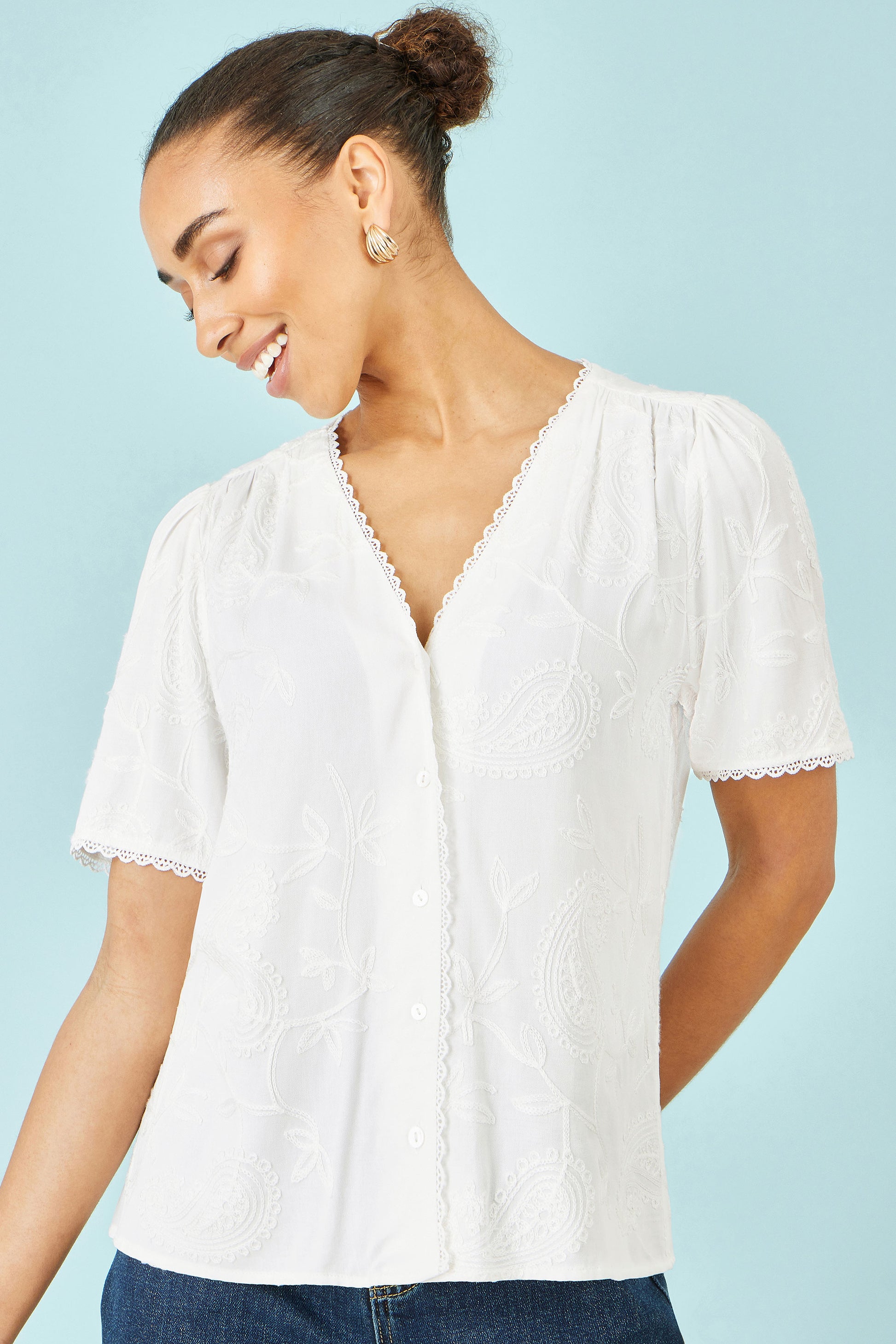 Yumi White Paisley Viscose Embroidered Shirt SHIRT Yumi