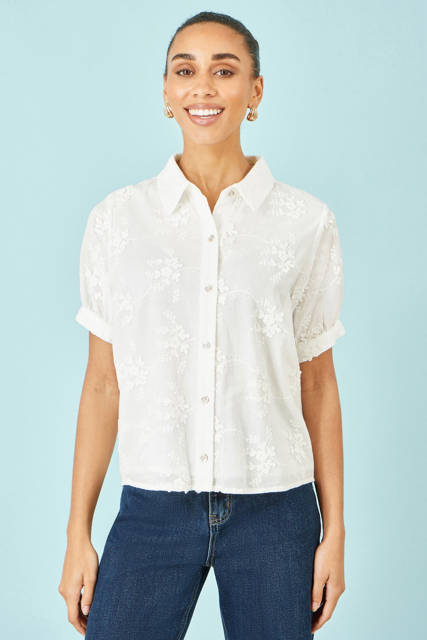 Yumi White Cotton Flower Applique Shirt SHIRT Yumi