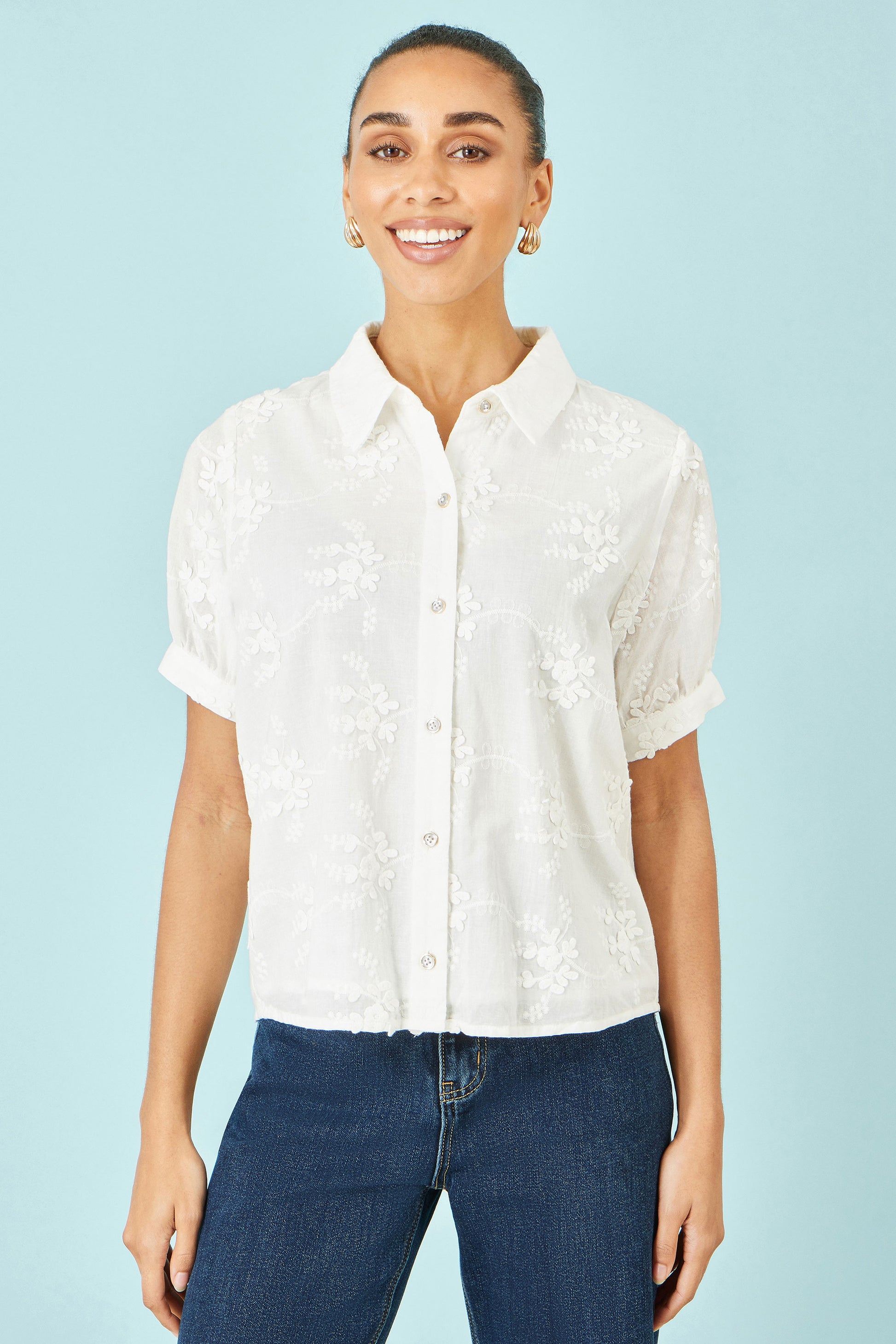Yumi White Cotton Flower Applique Shirt SHIRT Yumi