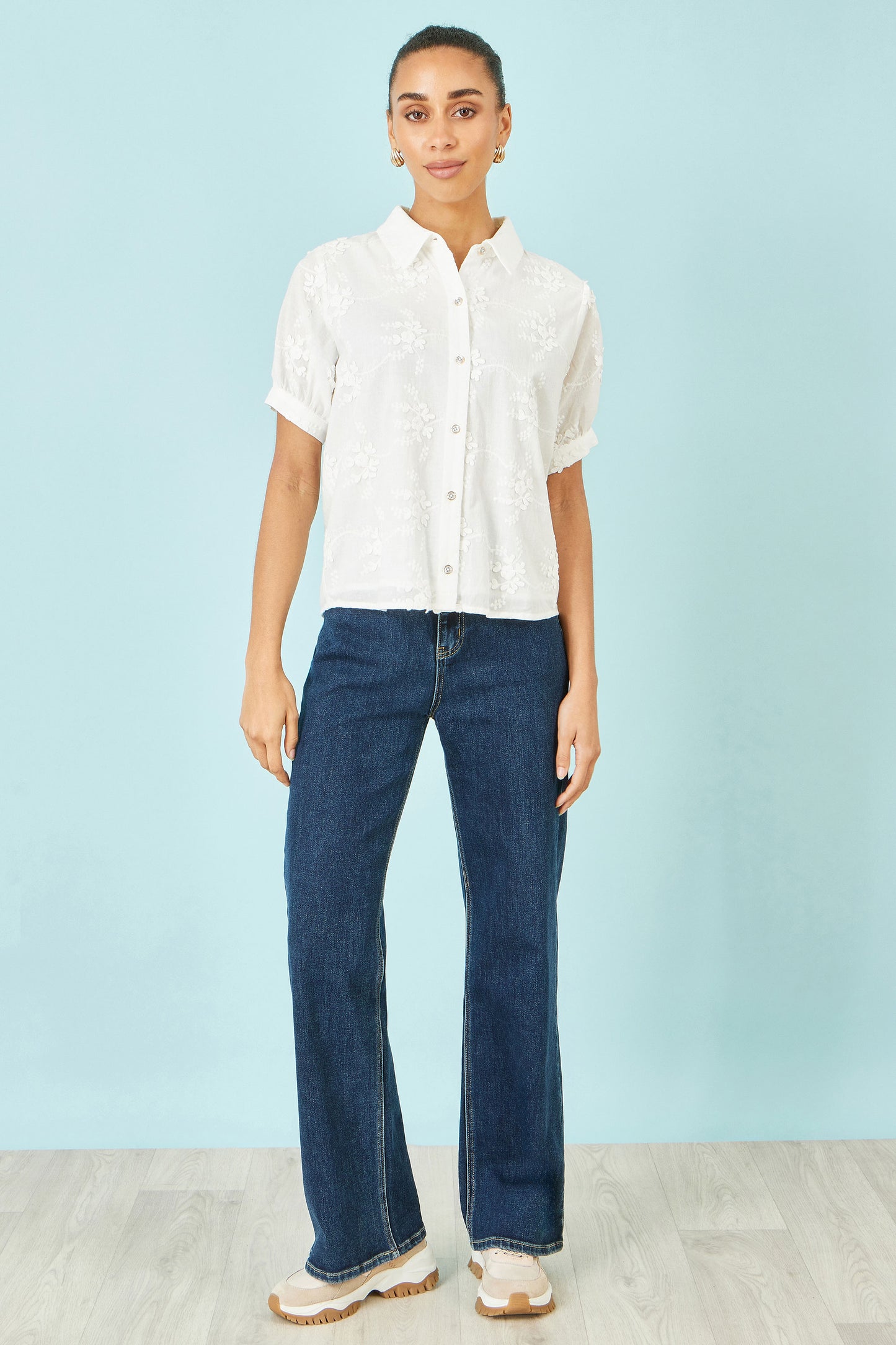 Yumi White Cotton Flower Applique Shirt SHIRT Yumi