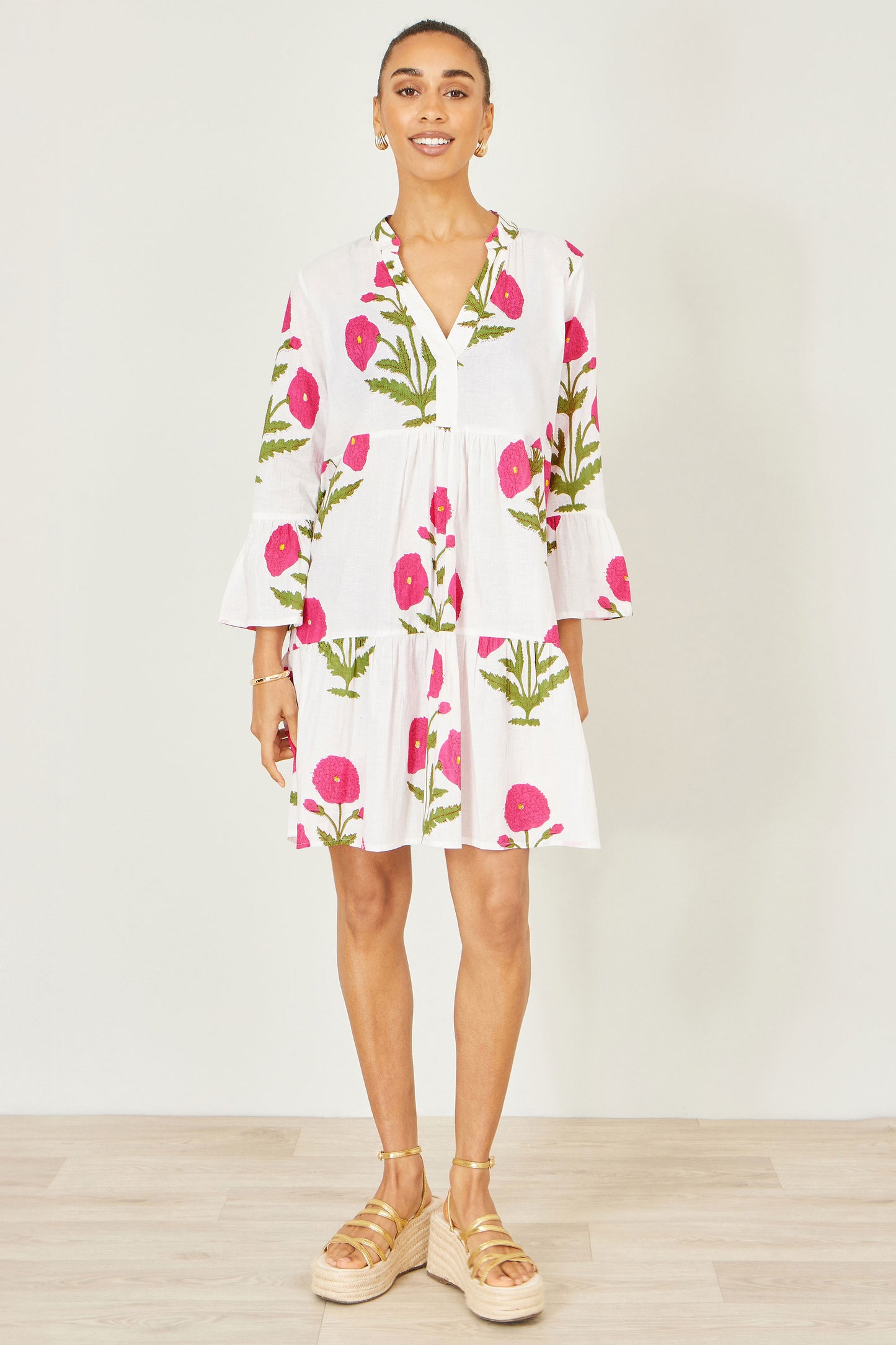 Yumi White Cotton Floral Tunic Beachwear Yumi
