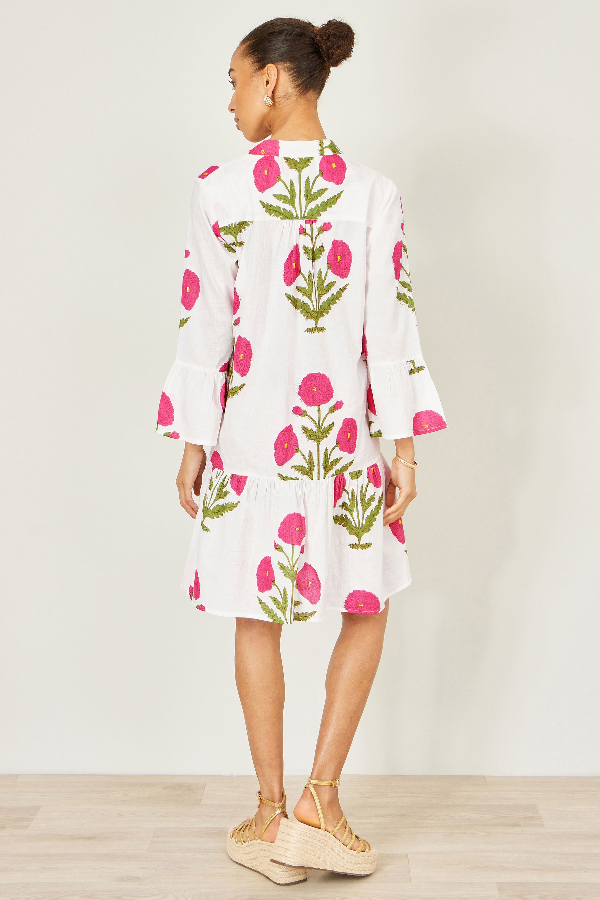 Yumi White Cotton Floral Tunic Beachwear Yumi