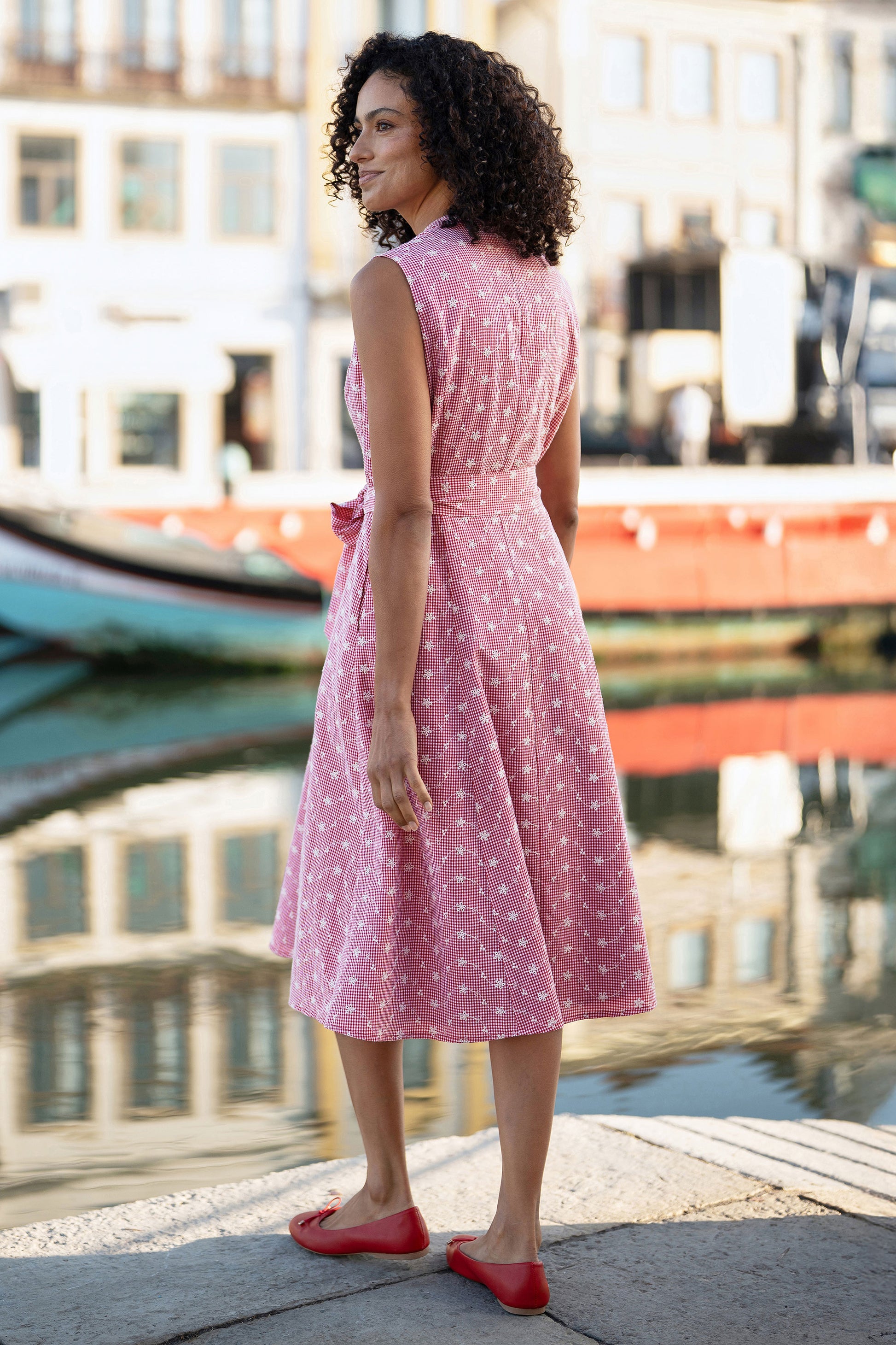 Yumi Red Broderie Anglaise Embroidered Sleeveless Shirt Dress Dress Casual Yumi