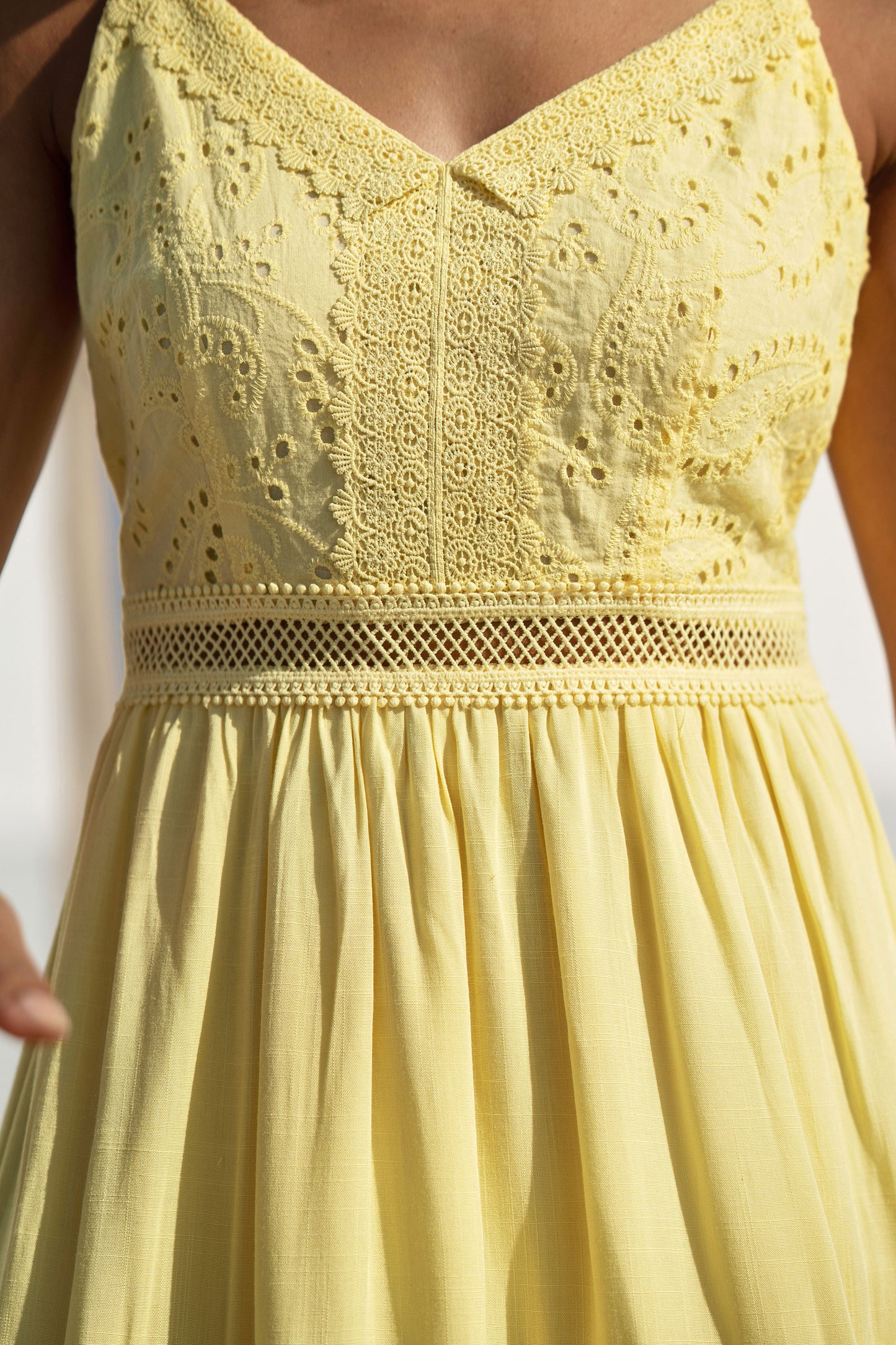 Yumi Butter Yellow Cotton Lace Trim Midi Dress Beachwear Yumi