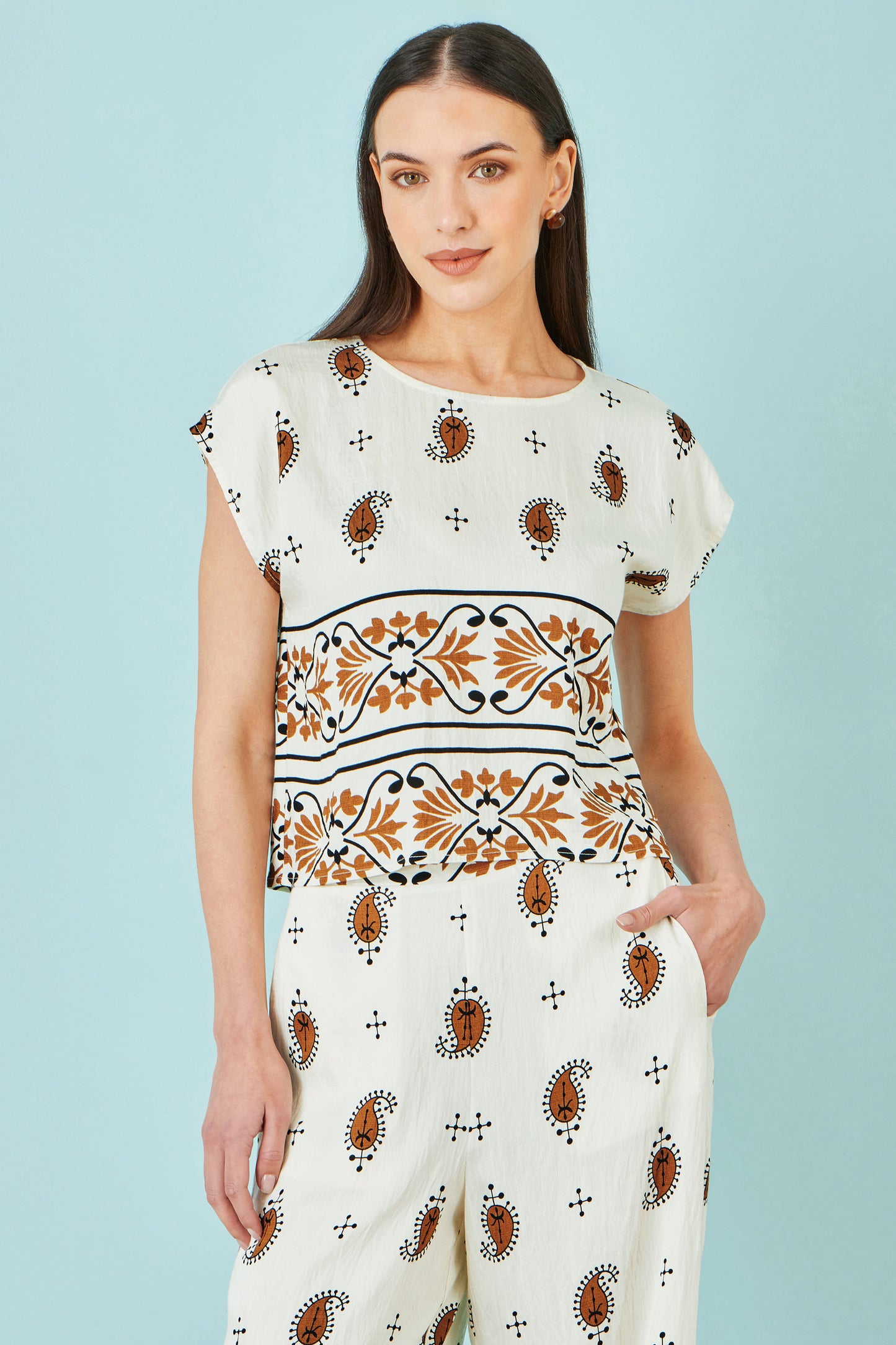 Yumi Ivory Viscose Paisley Top Tops Yumi