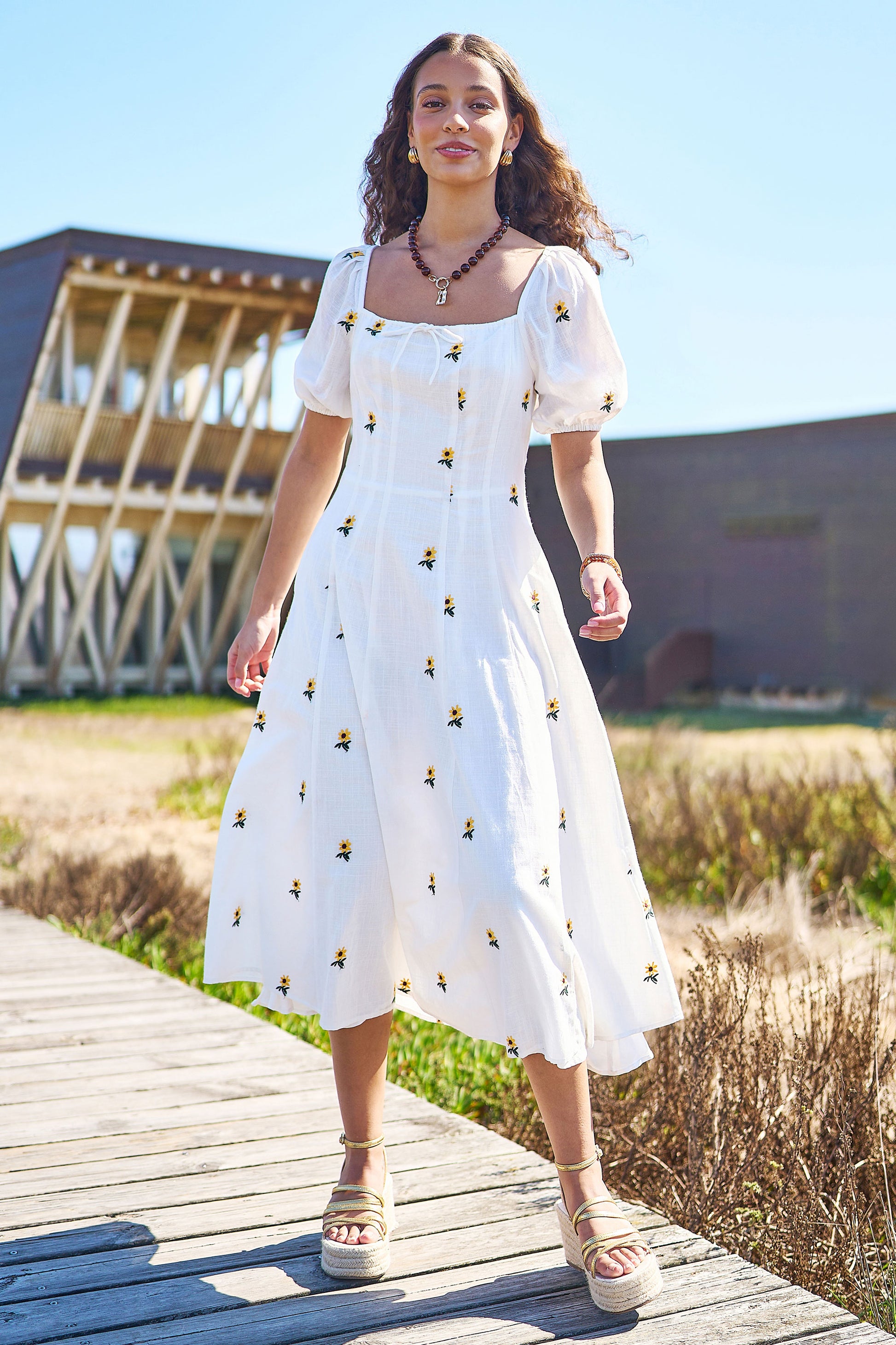 Yumi White Cotton Sunflower Embroidered Midi Dress Dress Casual Yumi