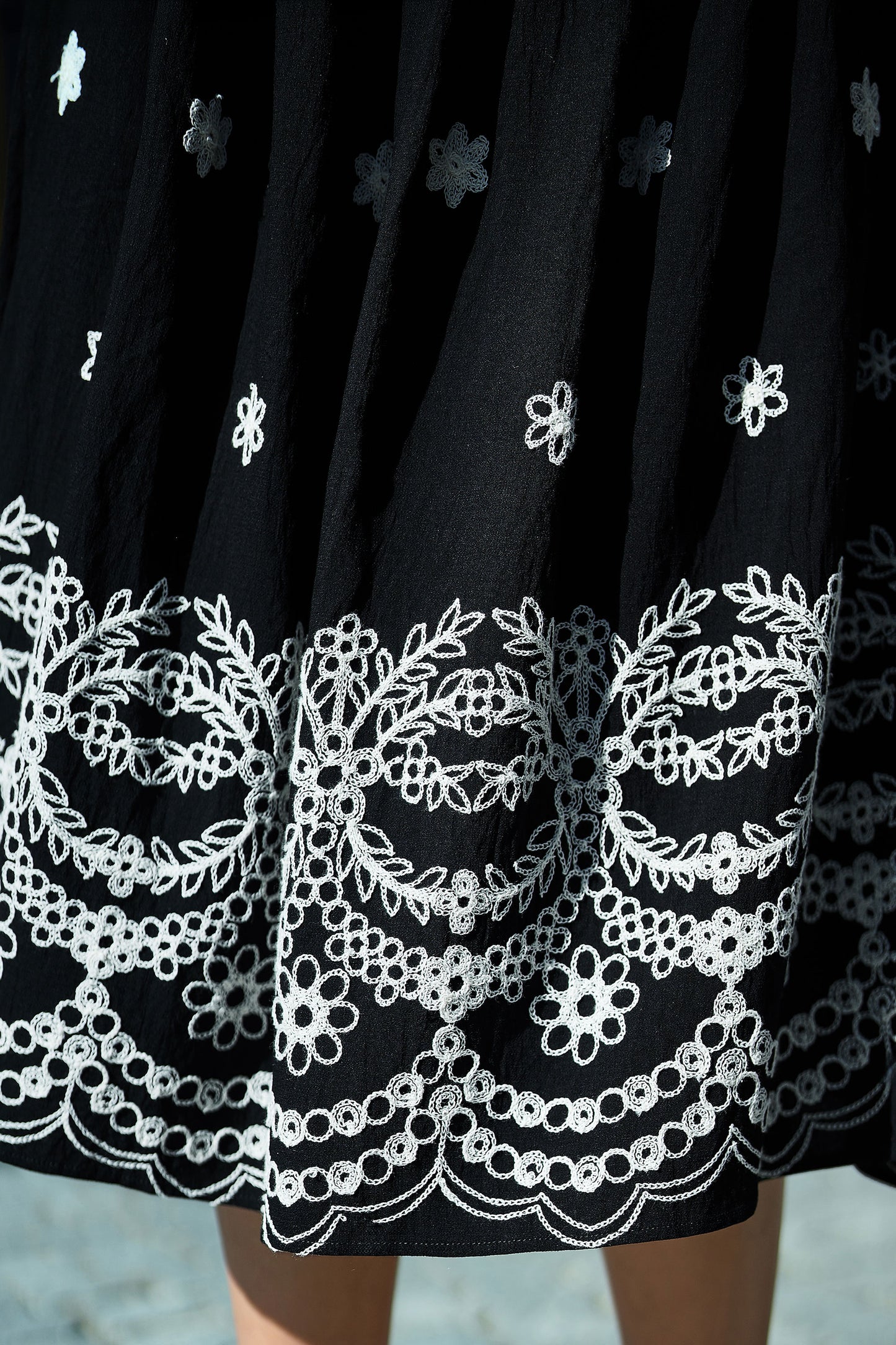 Yumi Black Embroidered Midi Skirt Skirts Yumi