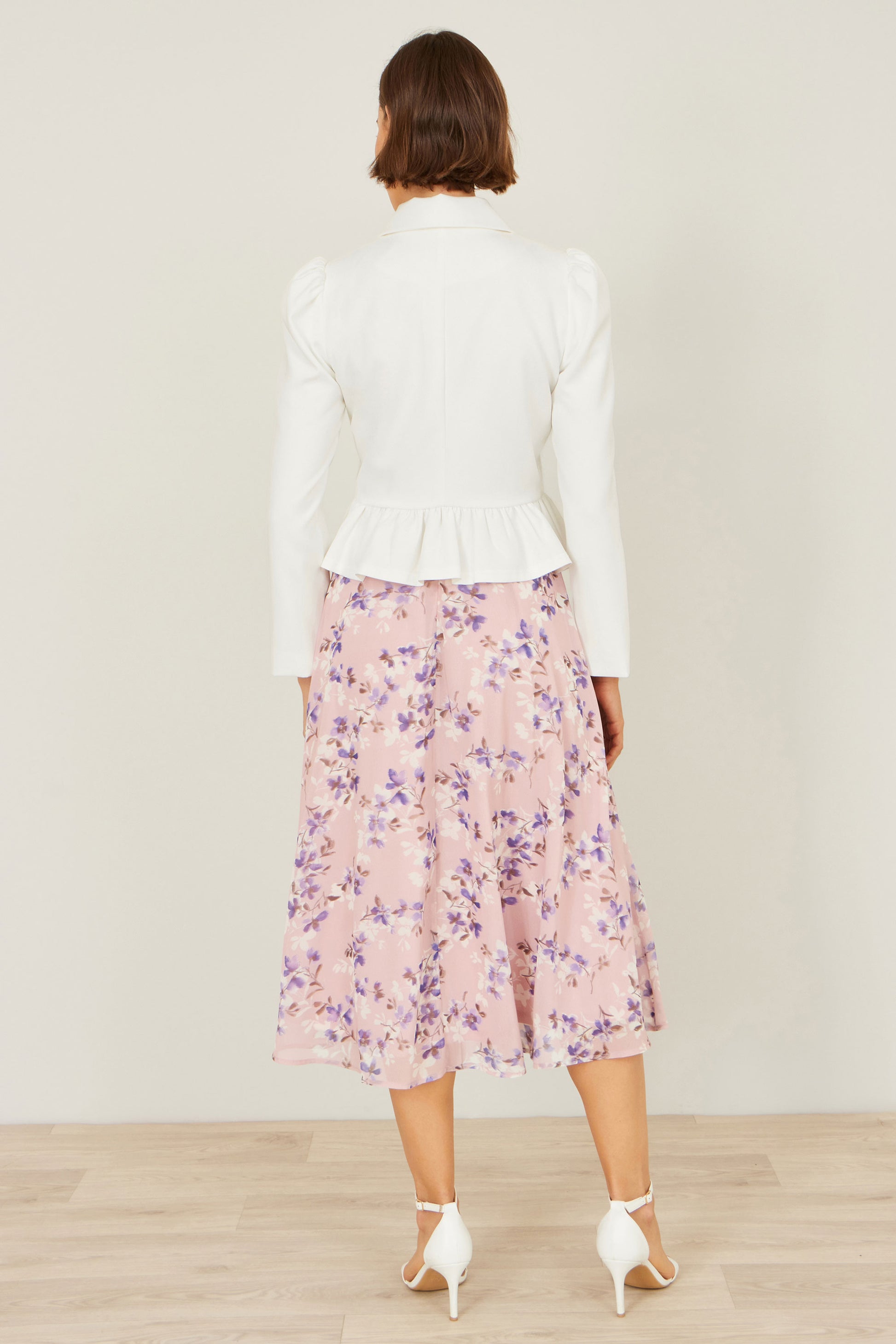 Yumi White Peplum Fitted Jacket Outerwear Yumi