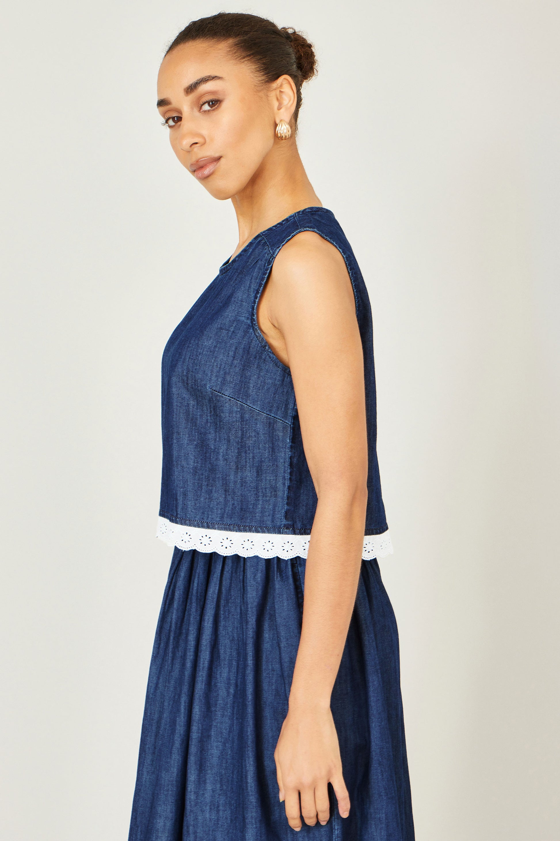 Yumi Blue Cotton Chambray Top With Lace Trims Tops Yumi