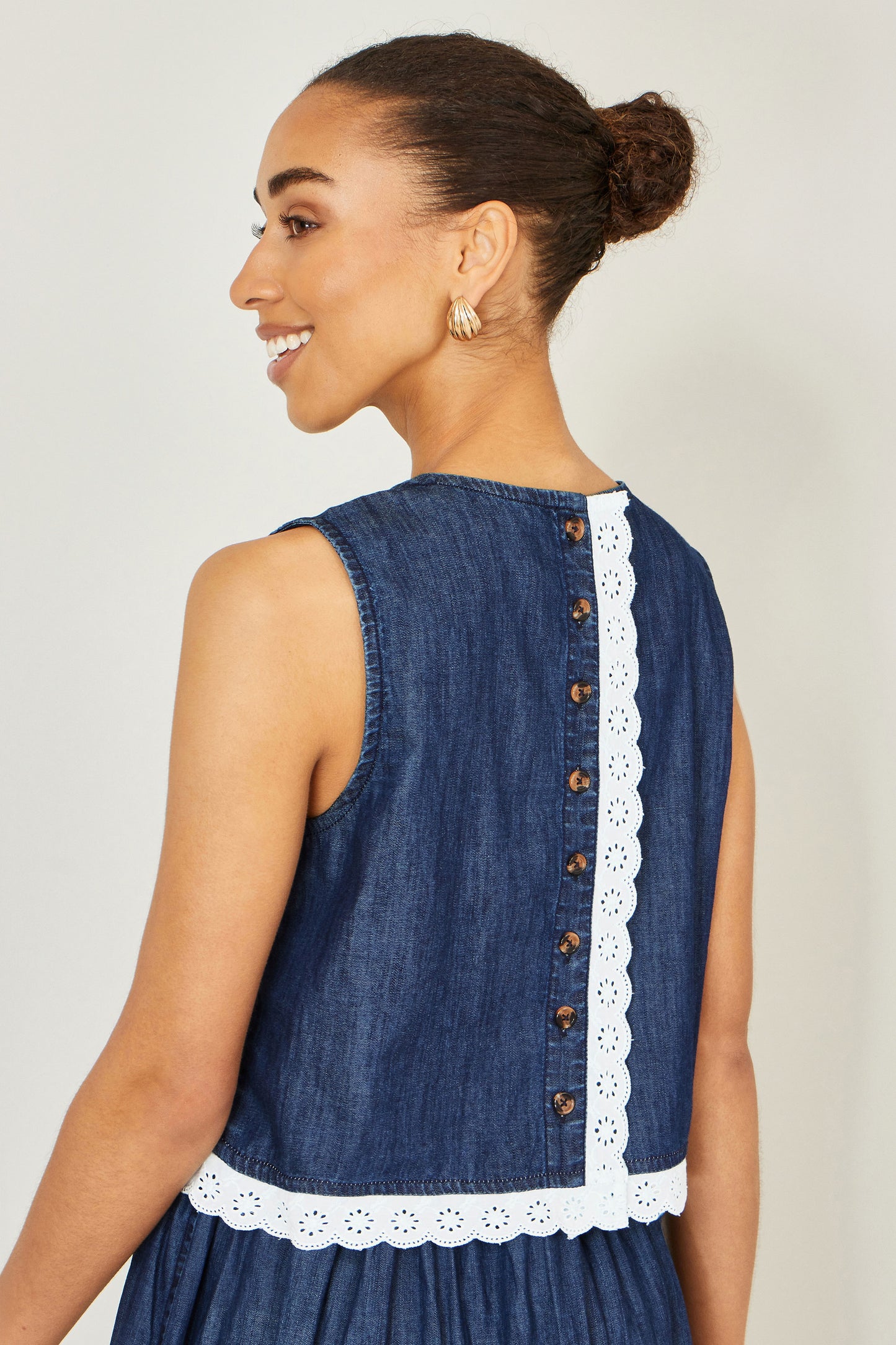 Yumi Blue Cotton Chambray Top With Lace Trims Tops Yumi