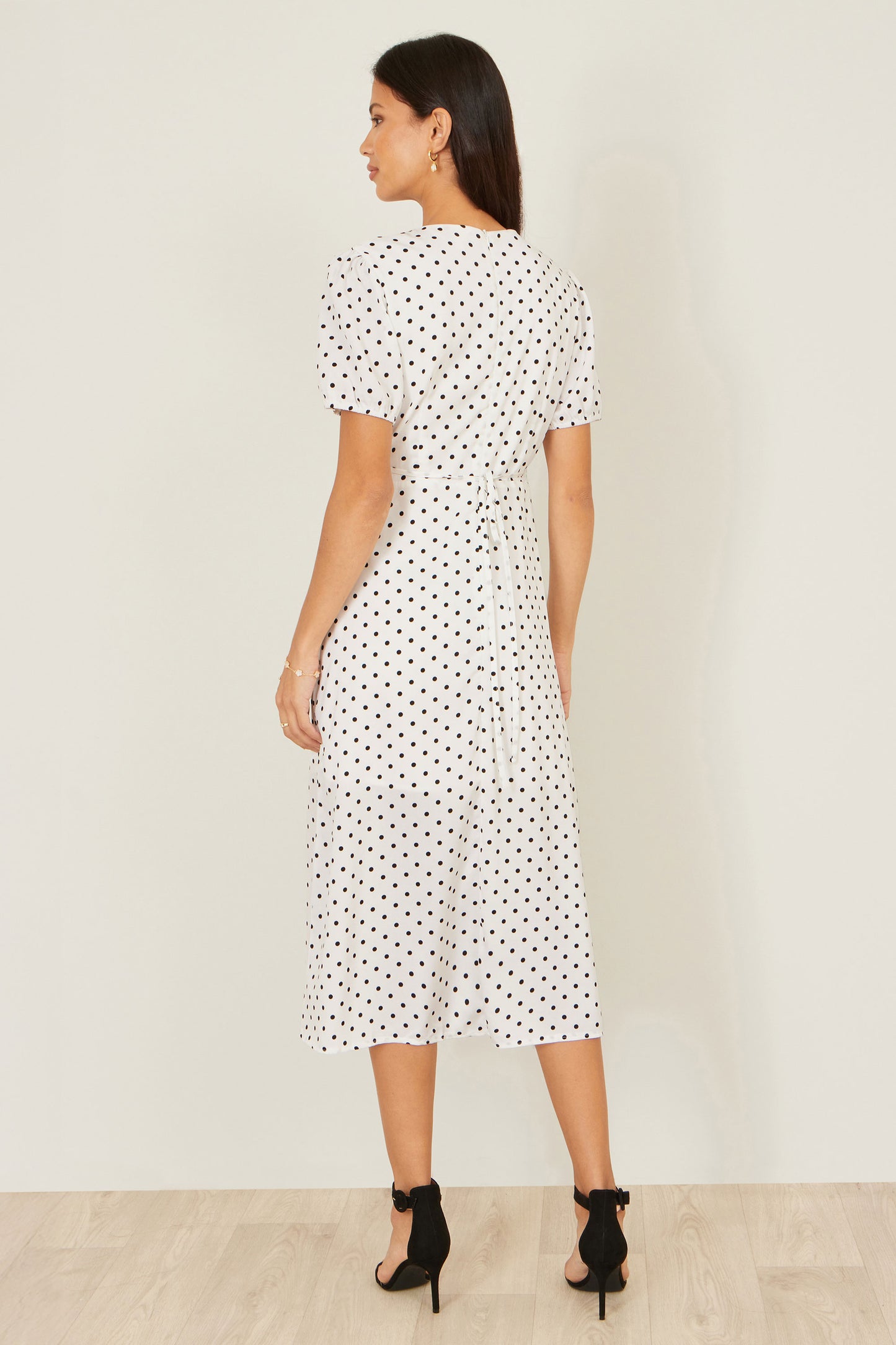 Yumi White Spot Print Wrap Tea Dress Dress Casual Yumi